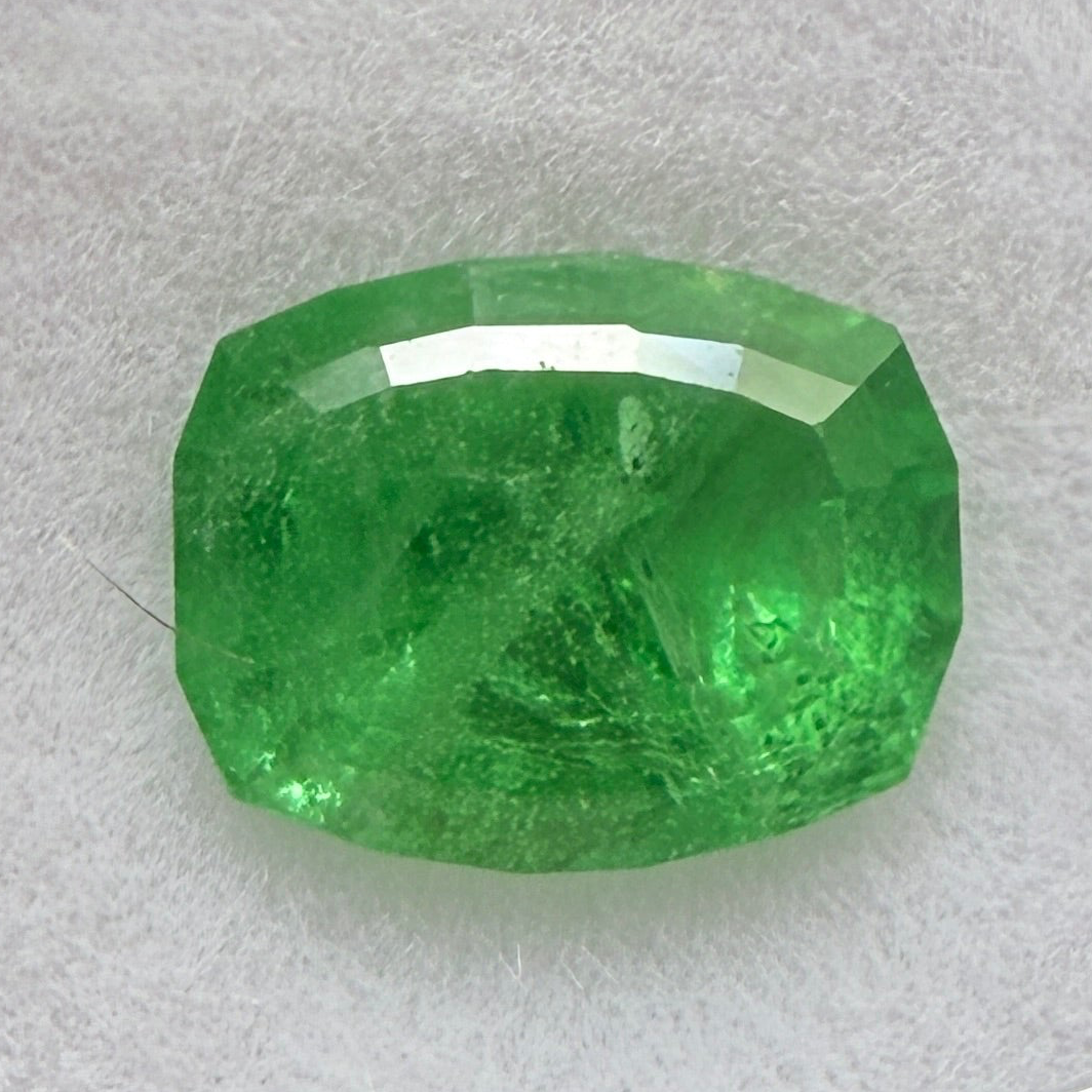 Tsavorite Garnet, 0.97ct, Kenya, Unheated Untreated