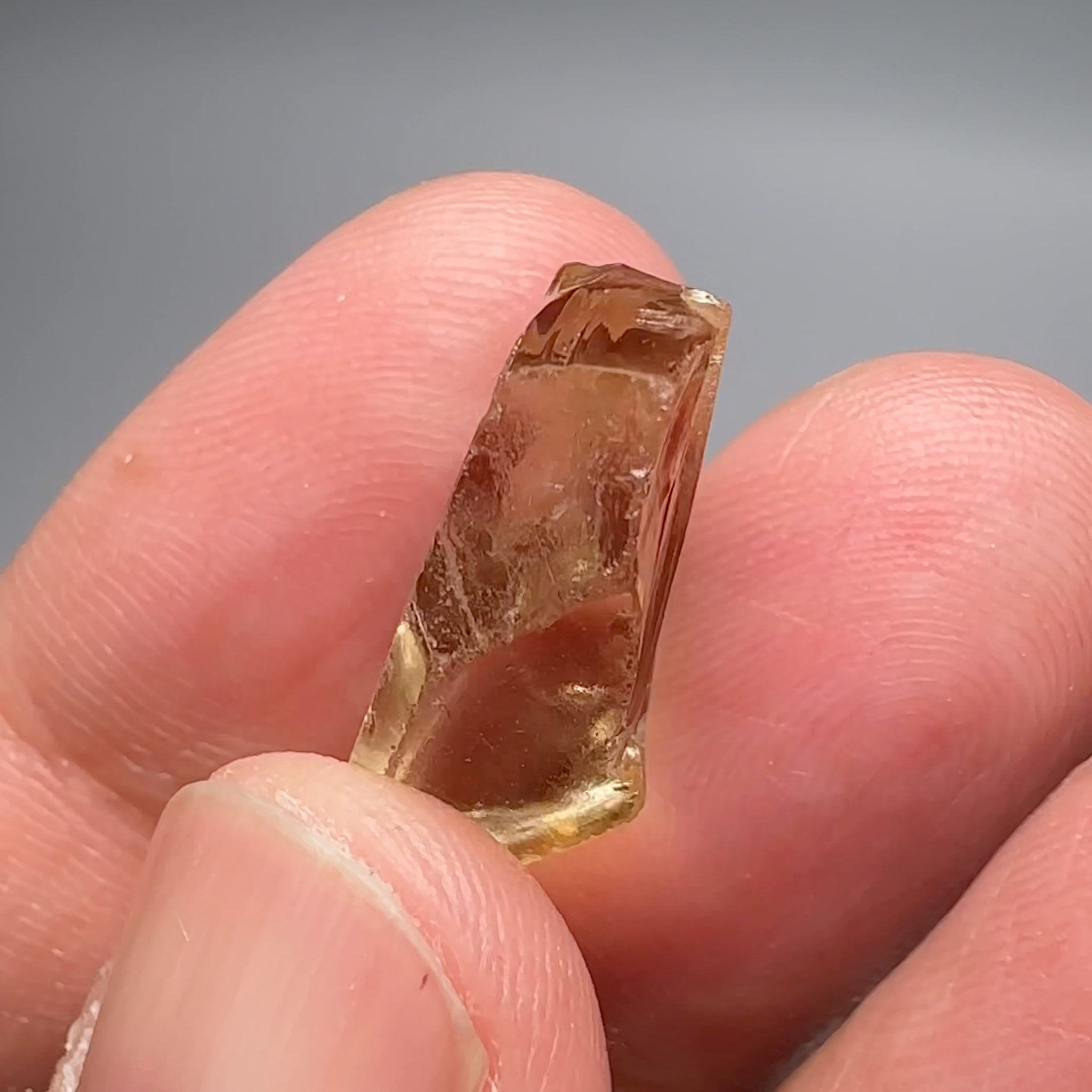 Citrine, 15.67ct, Zambia, Untreated Unheated, VVS-IF, flat