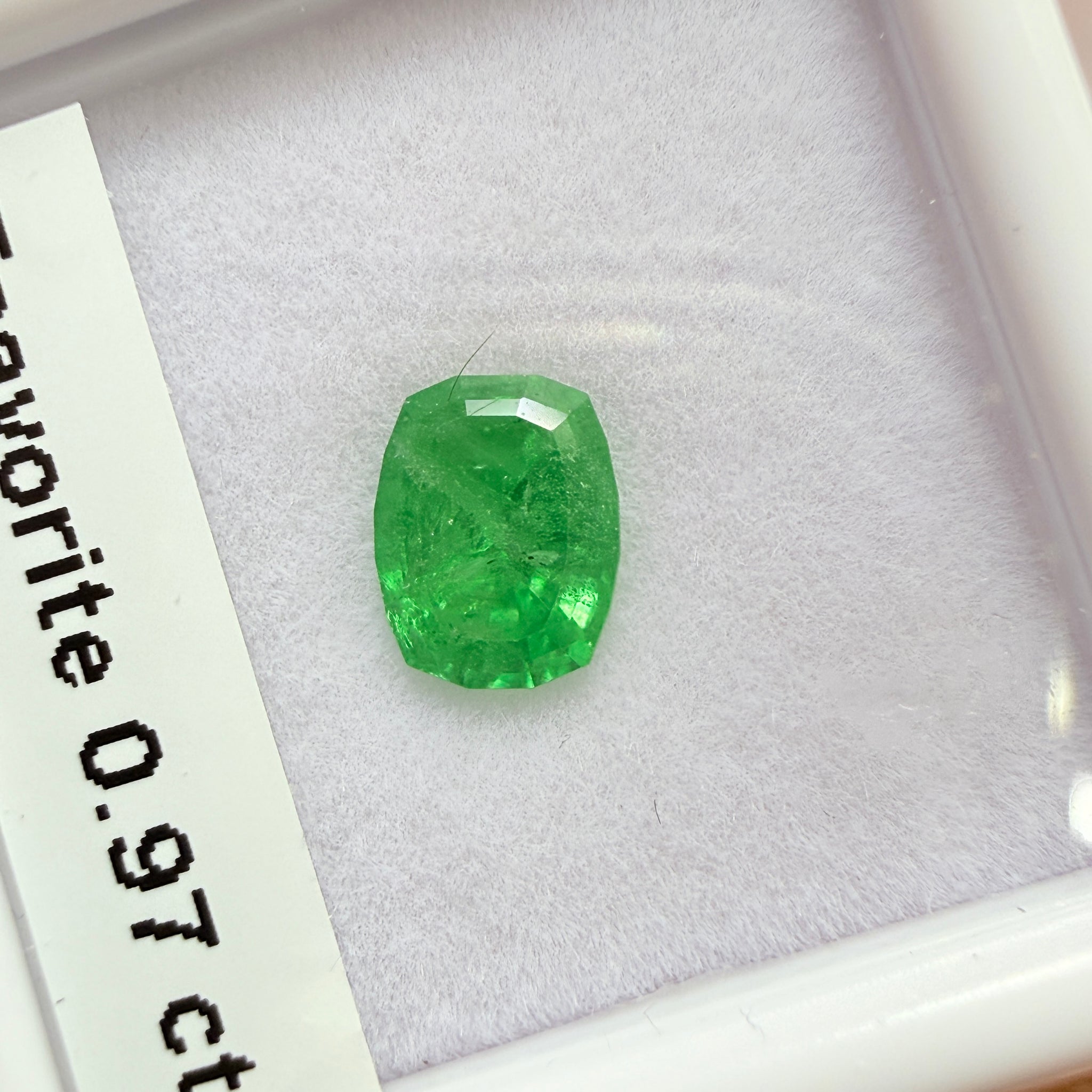 Tsavorite Garnet, 0.97ct, Kenya, Unheated Untreated