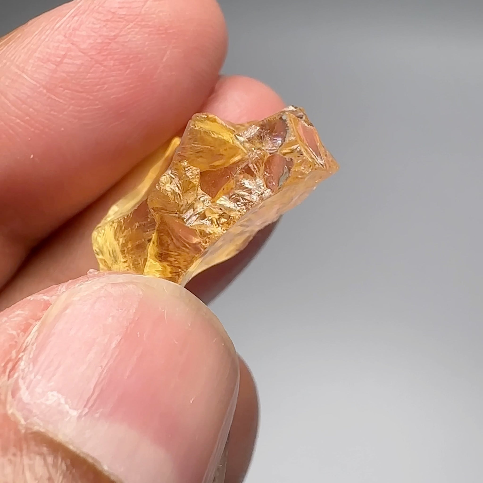 Citrine, 24.45ct, Zambia, Untreated Unheated, VVS-IF, flat
