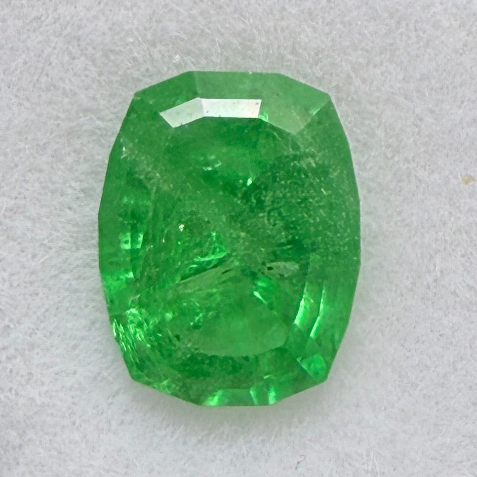 Tsavorite Garnet, 0.97ct, Kenya, Unheated Untreated