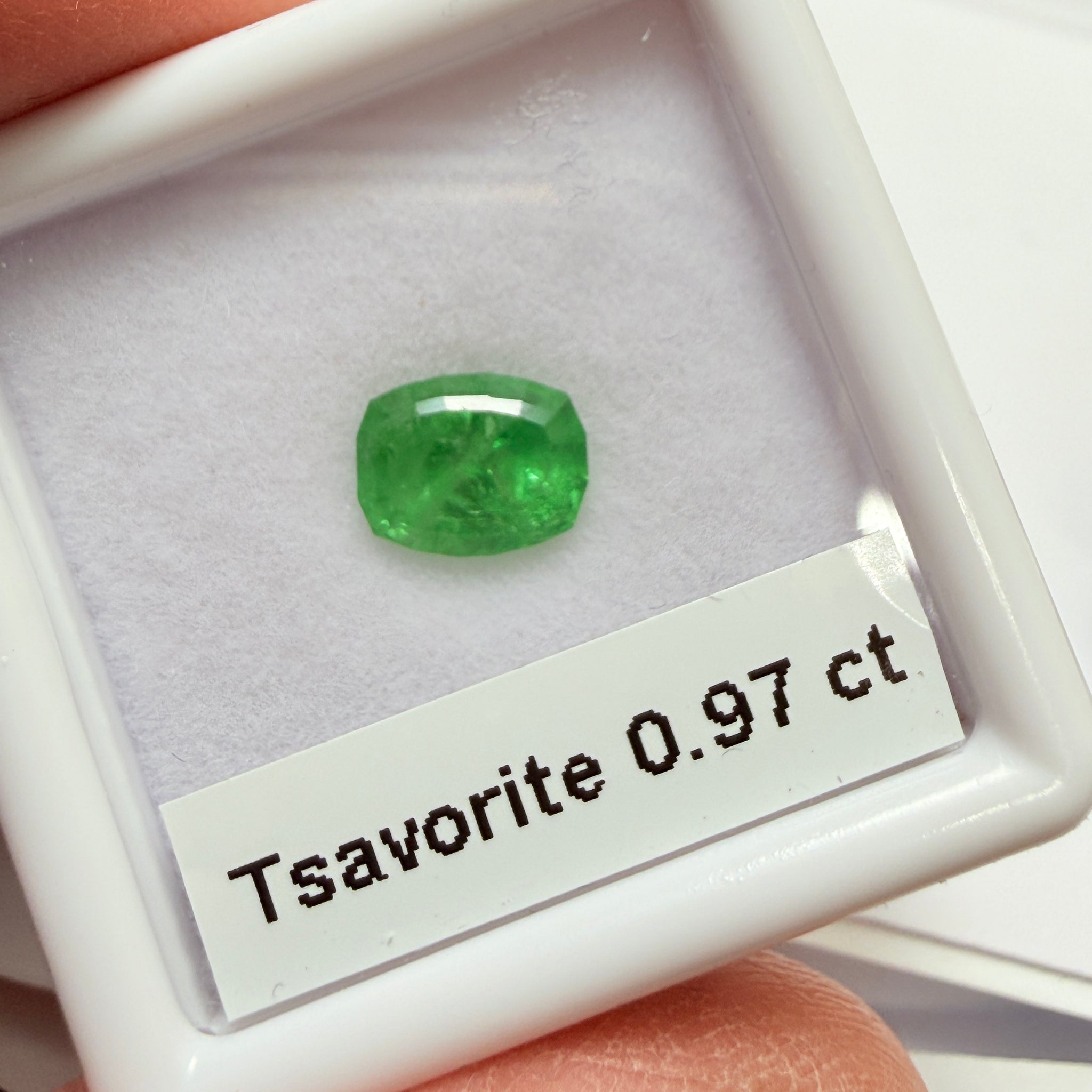 Tsavorite Garnet, 0.97ct, Kenya, Unheated Untreated