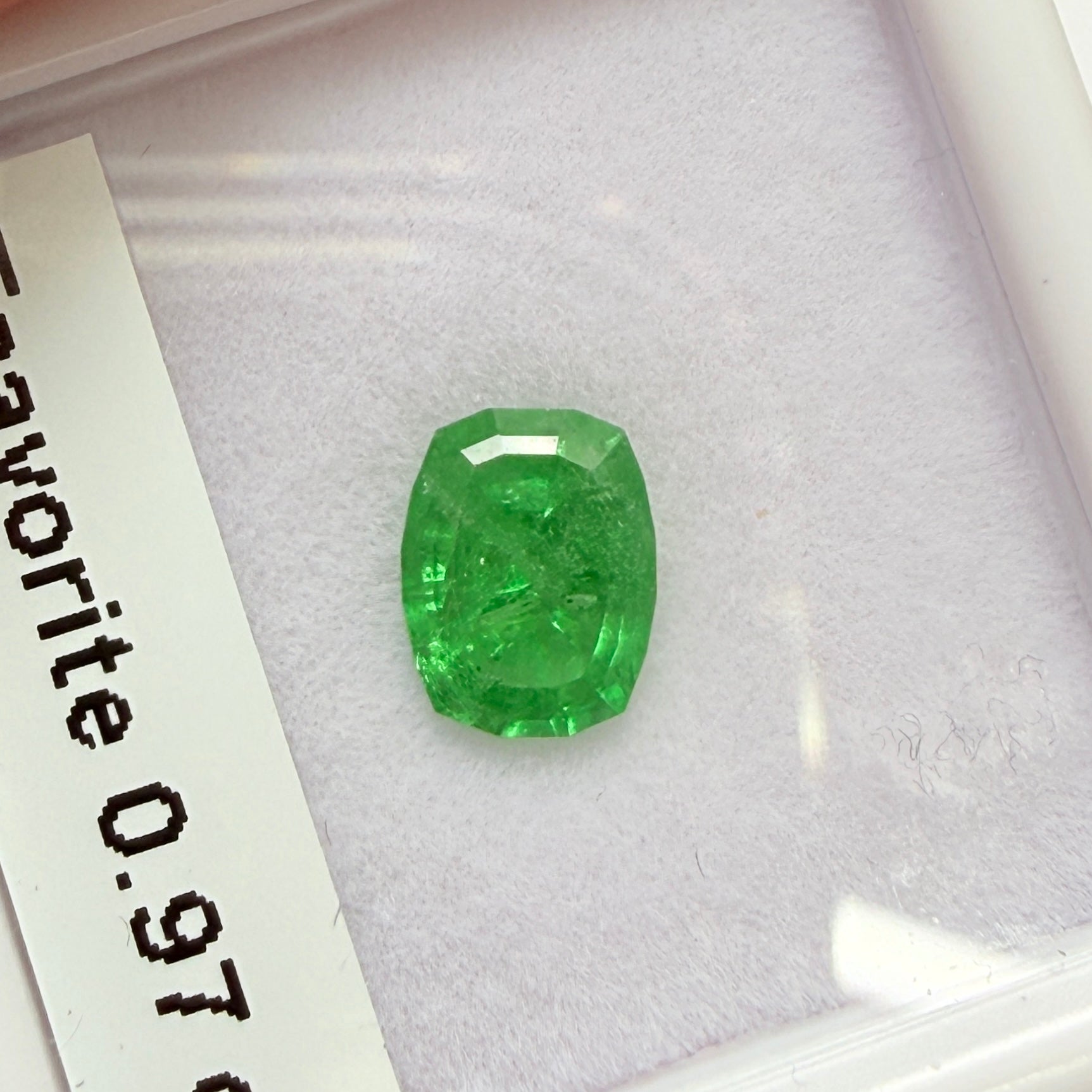 Tsavorite Garnet, 0.97ct, Kenya, Unheated Untreated