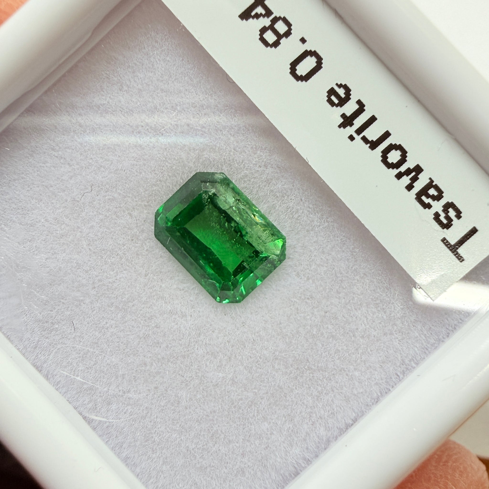 Tsavorite Garnet, 0.84ct, Kenya, Unheated Untreated, native cut.