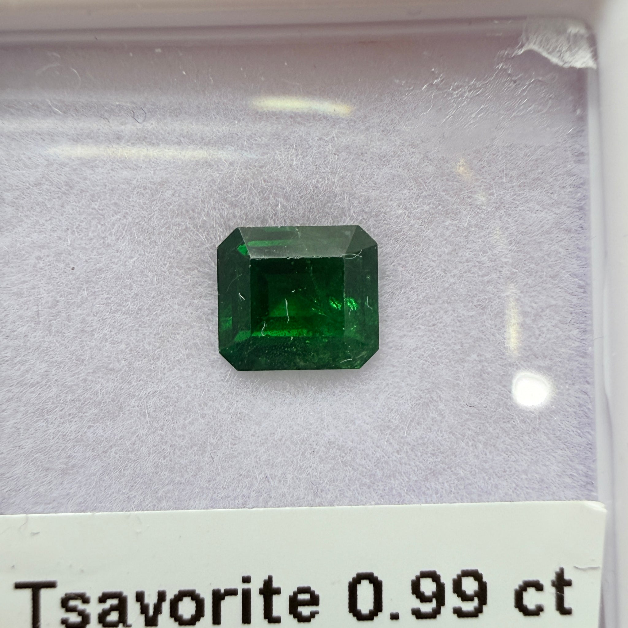 Tsavorite Garnet, 0.99ct, Kenya, Unheated Untreated, native cut.