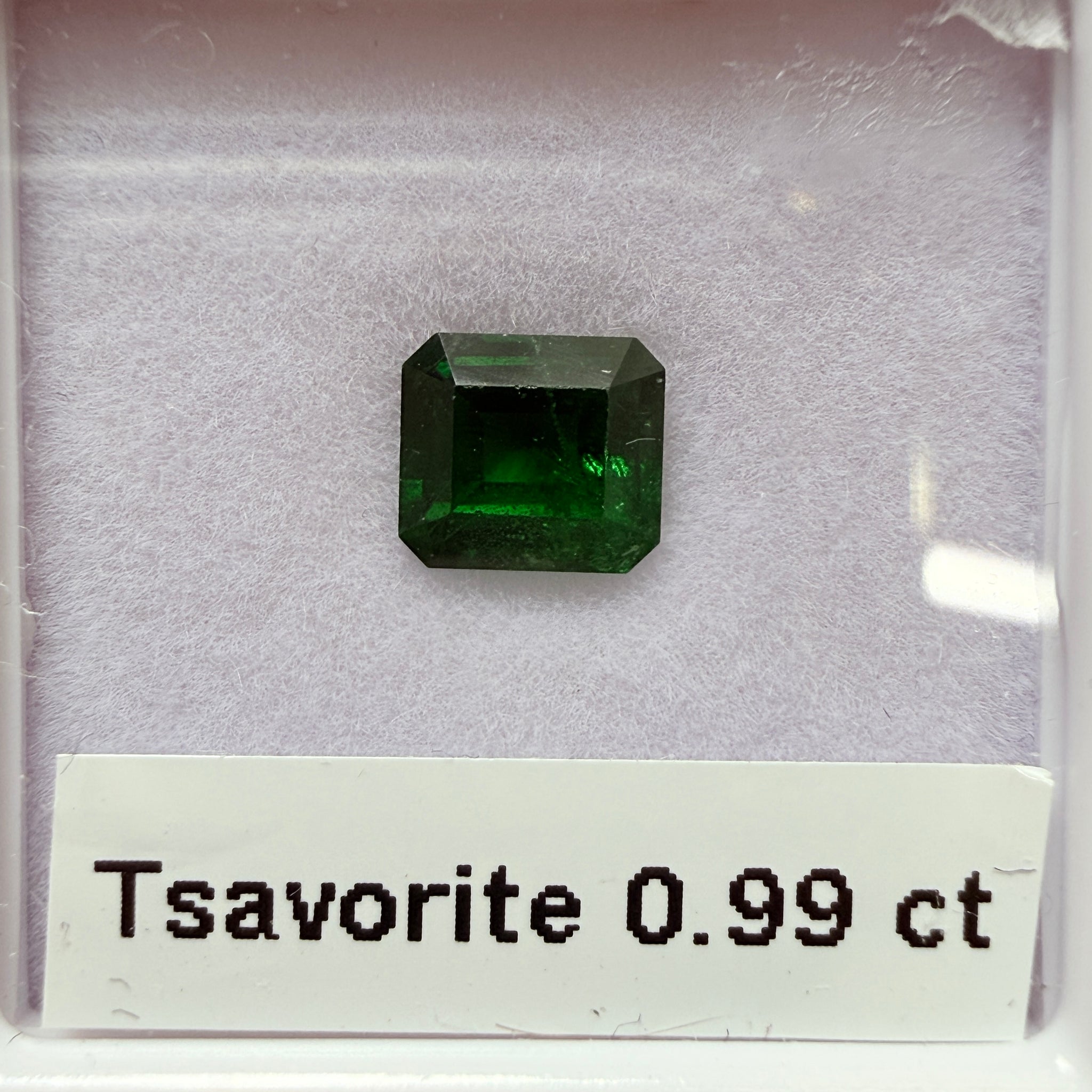 Tsavorite Garnet, 0.99ct, Kenya, Unheated Untreated, native cut.