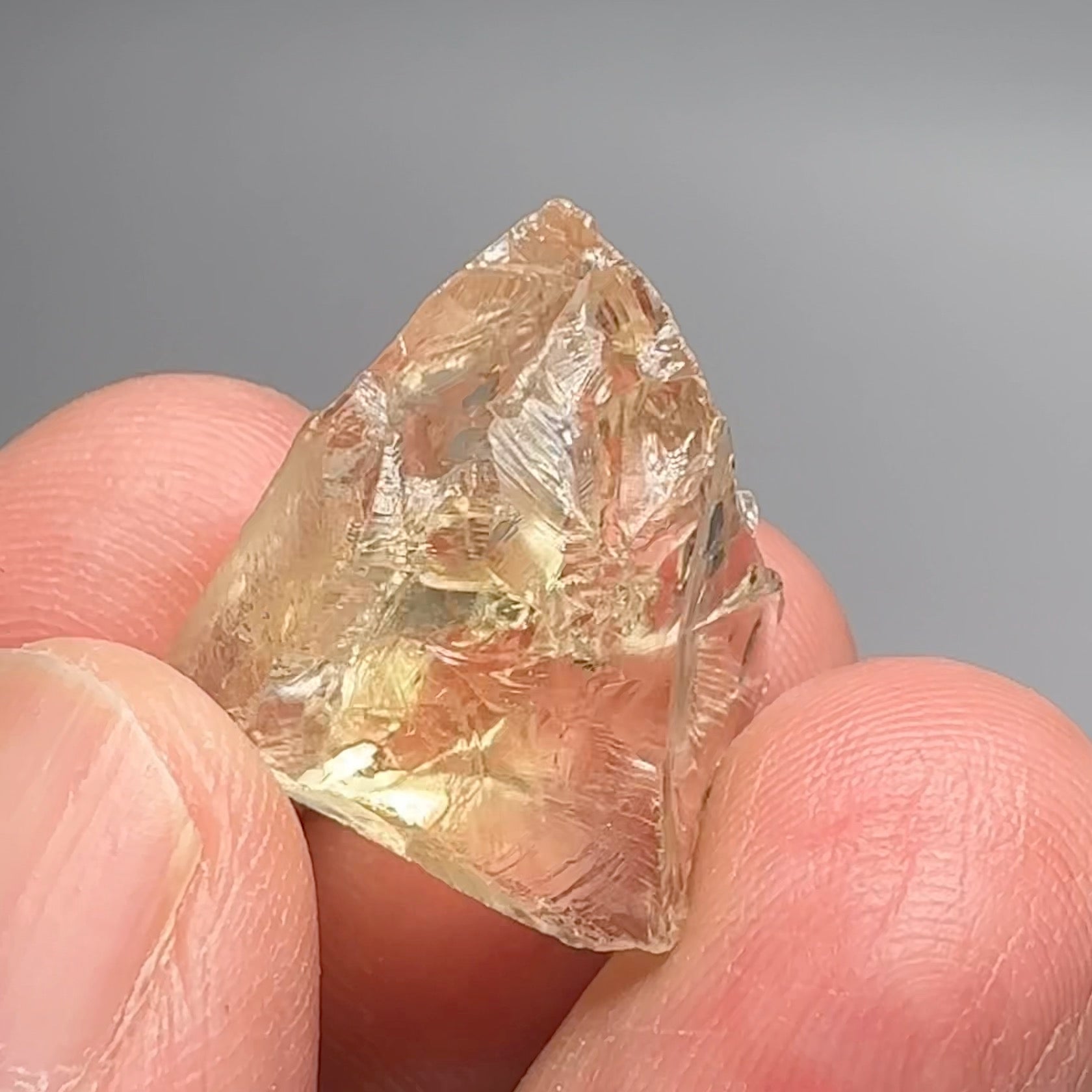 Citrine, 26.79ct, Zambia, Untreated Unheated, slight issues on outside, rest VVS-IF