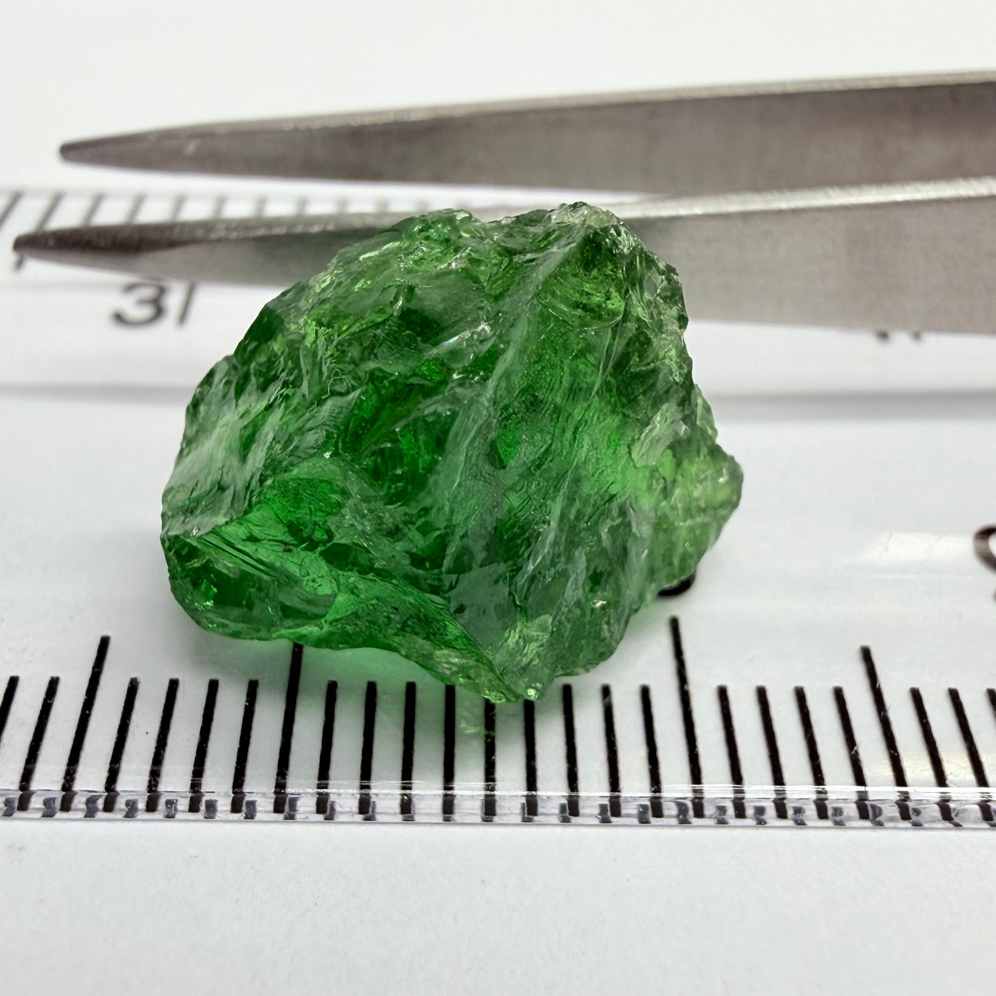 Tsavorite Garnet, 10.94ct, Tanzania, Untreated Unheated. Heavily veiled