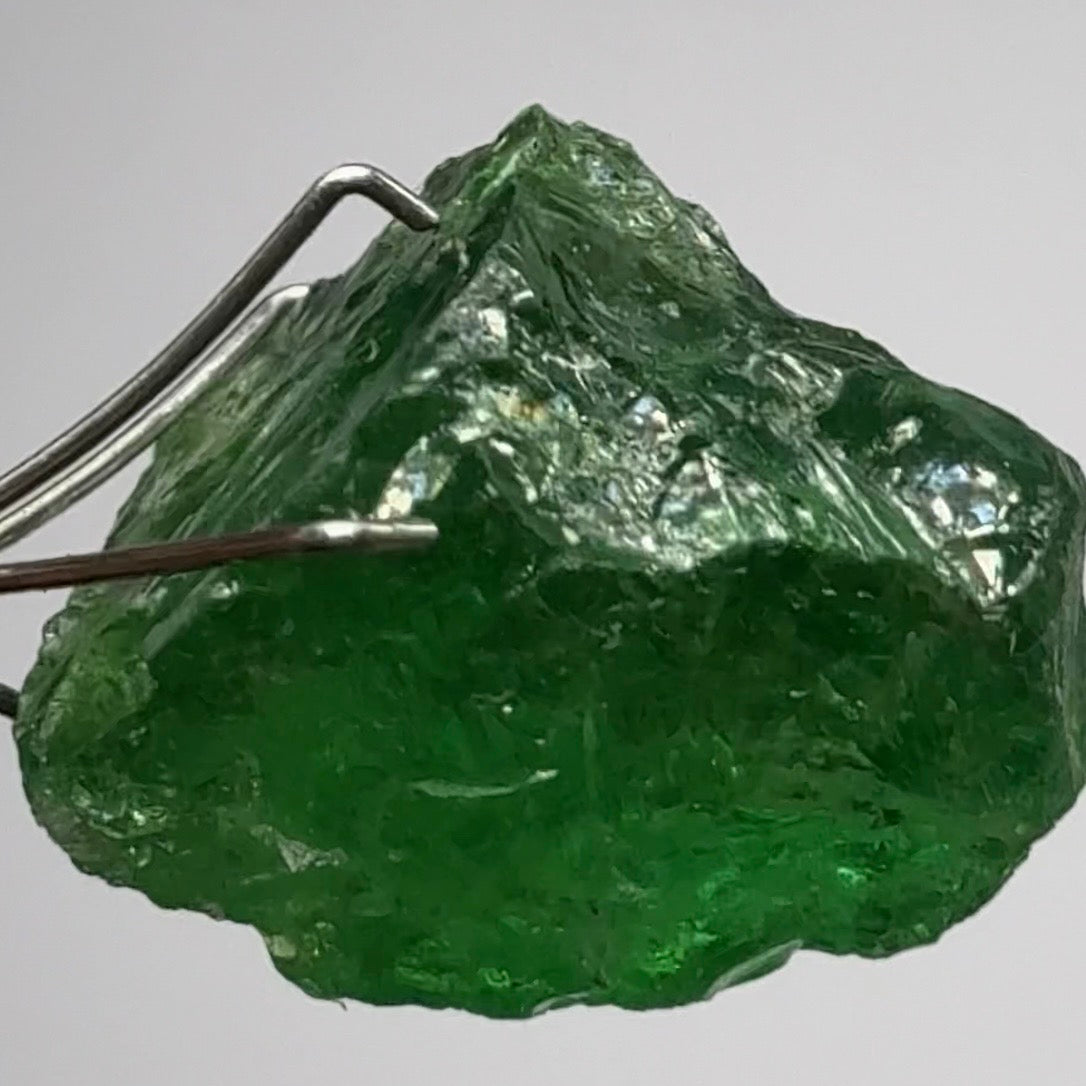 Tsavorite Garnet, 10.94ct, Tanzania, Untreated Unheated. Heavily veiled