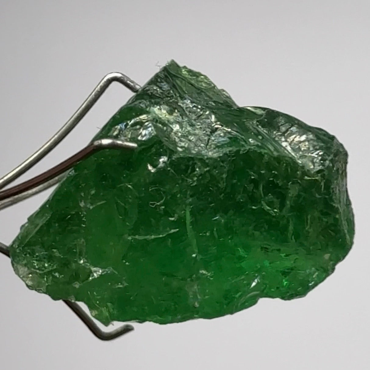 Tsavorite Garnet, 10.94ct, Tanzania, Untreated Unheated. Heavily veiled