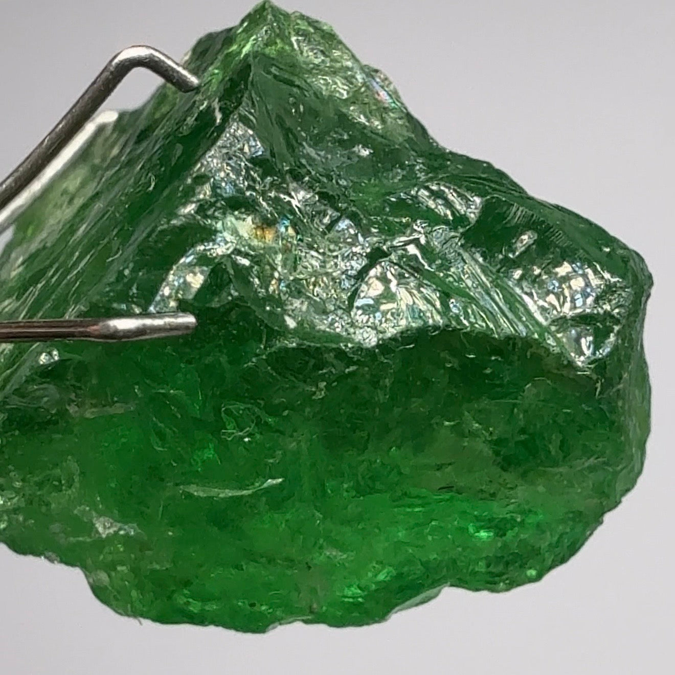 Tsavorite Garnet, 10.94ct, Tanzania, Untreated Unheated. Heavily veiled