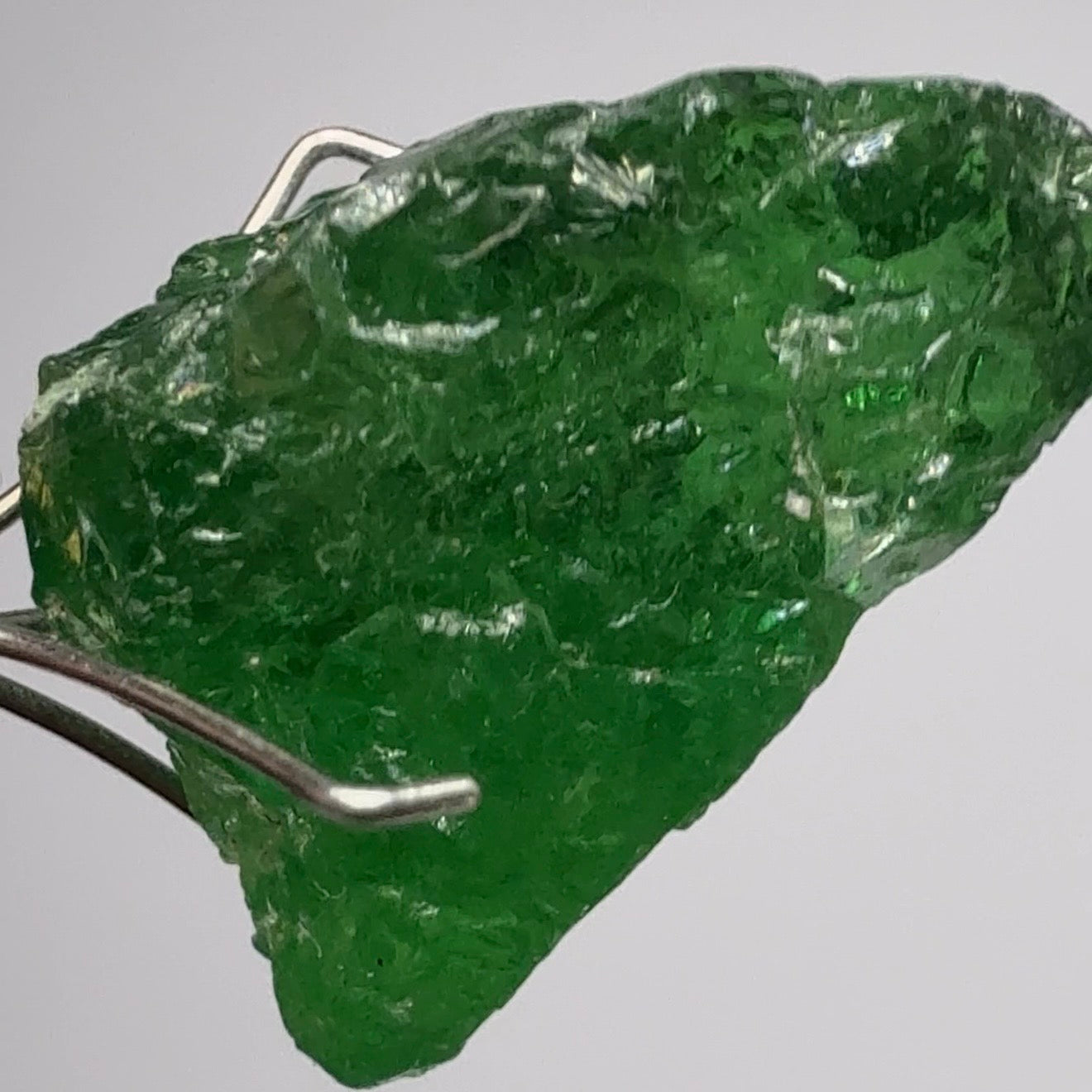 Tsavorite Garnet, 10.94ct, Tanzania, Untreated Unheated. Heavily veiled