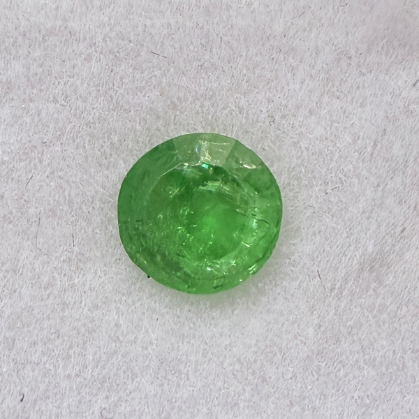 Tsavorite Garnet, 0.35ct, Kenya, Unheated Untreated, native cut.
