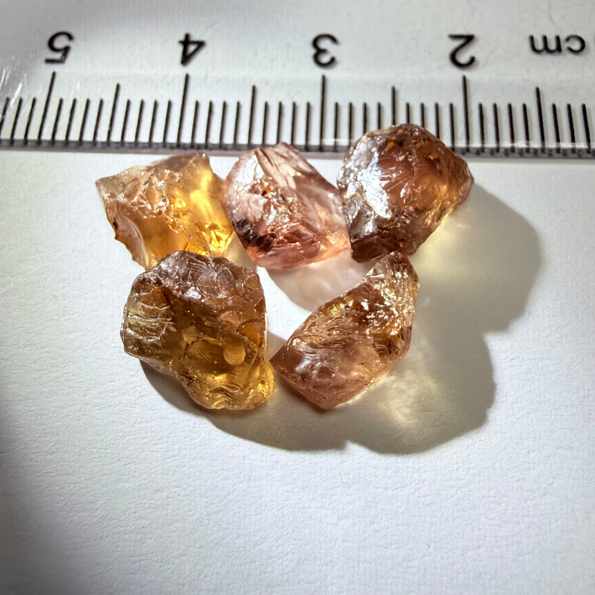 Colour Change Garnet Lot, 16.28ct, Tanzania, Untreated Unheated, 2.20ct-4.40ct, 5pcs, 3.25ct average, slightly included