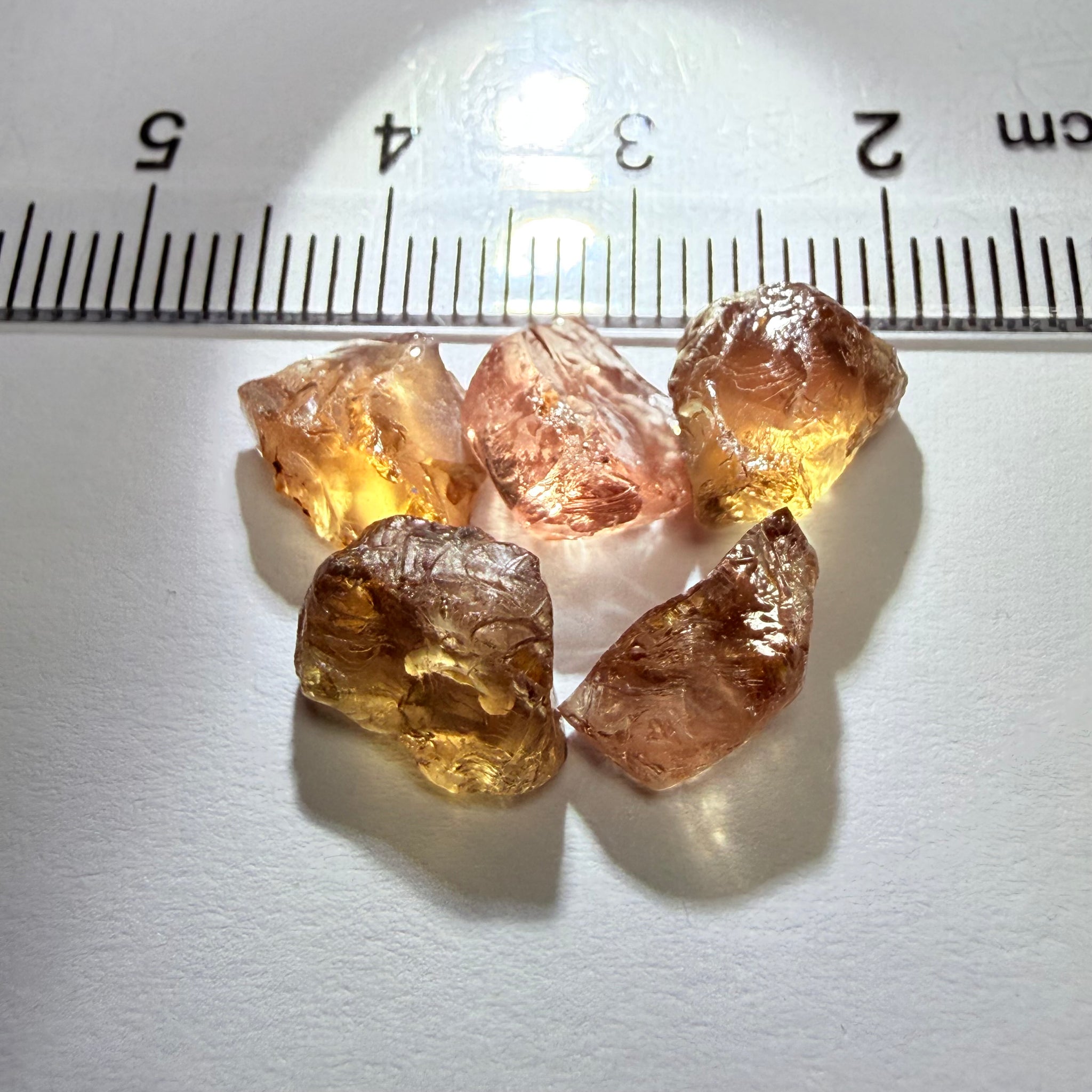Colour Change Garnet Lot, 16.28ct, Tanzania, Untreated Unheated, 2.20ct-4.40ct, 5pcs, 3.25ct average, slightly included