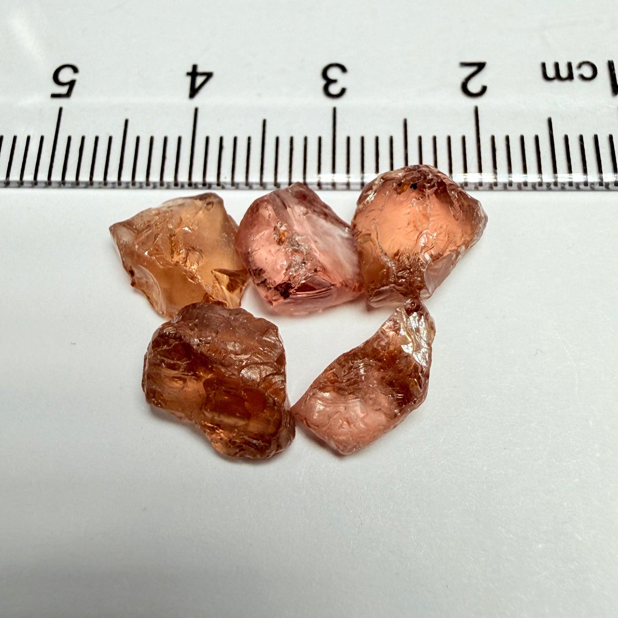 Colour Change Garnet Lot, 16.28ct, Tanzania, Untreated Unheated, 2.20ct-4.40ct, 5pcs, 3.25ct average, slightly included