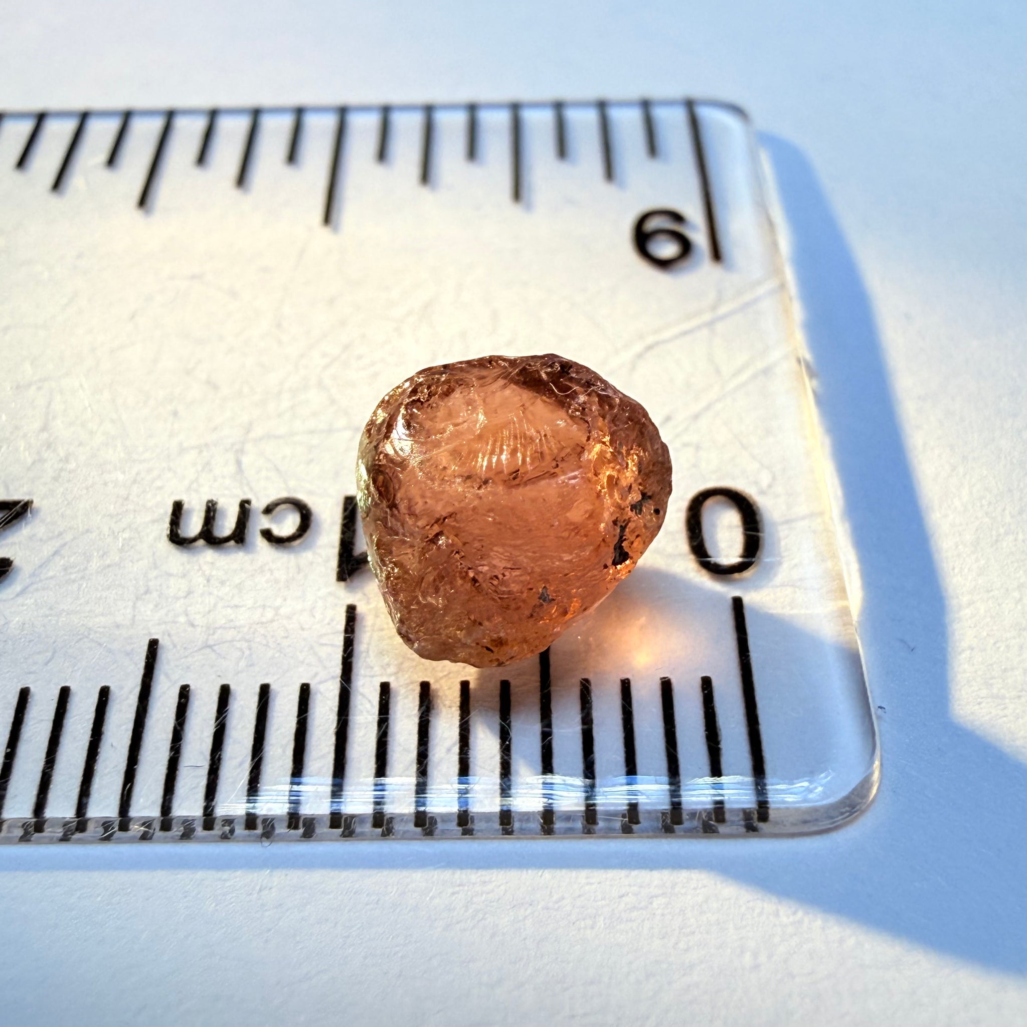 Colour Change Garnet, 3.01ct, Tanzania, Untreated Unheated, slight black crystal inclusions on the outer skin on one end, 1 ish mm into one side.  Rest vvs-if