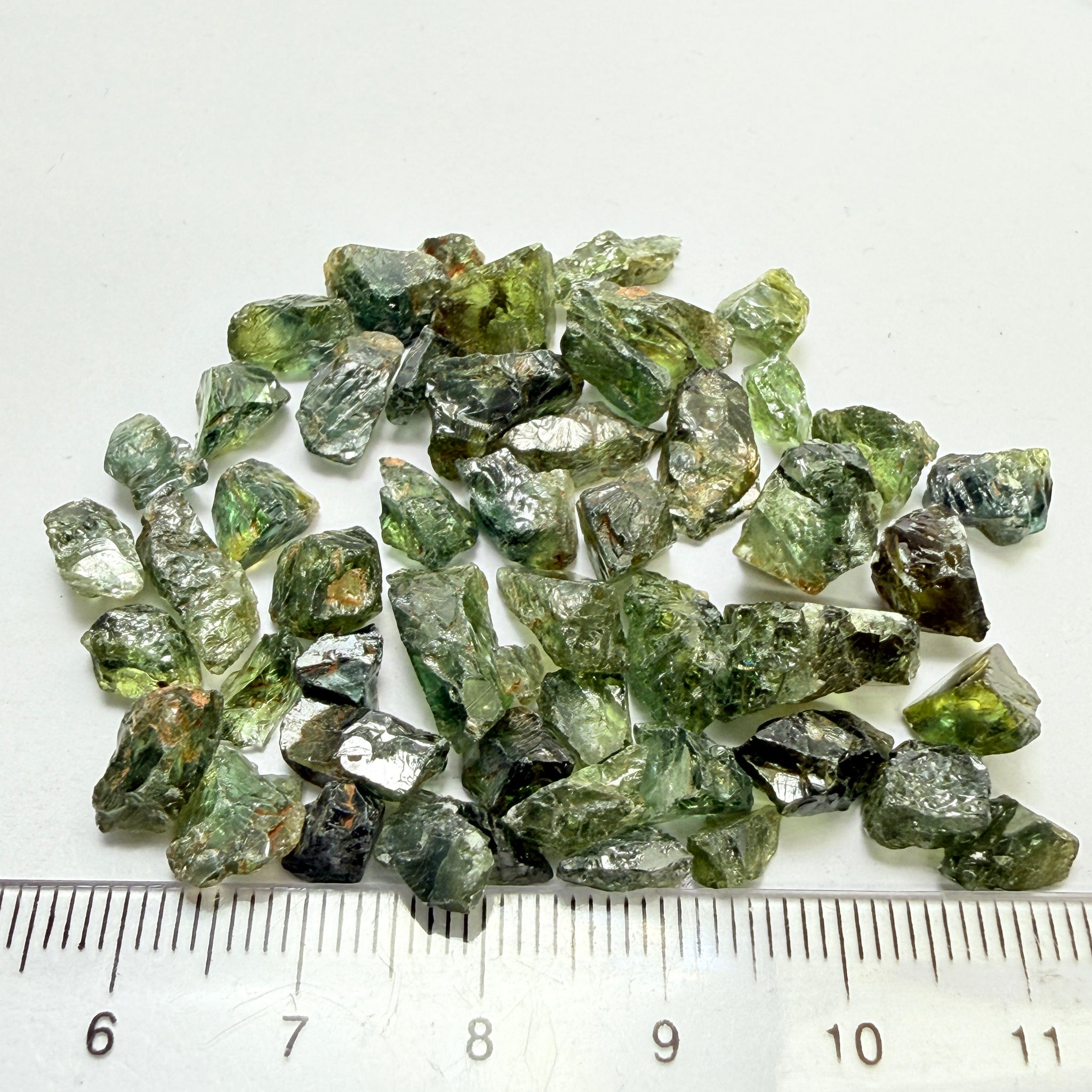 Sapphire Lot, 118.41ct, Garbatulla, Northern Kenya, Untreated Unheated, slightly included to included stones, mixed lot, facet with inclusions