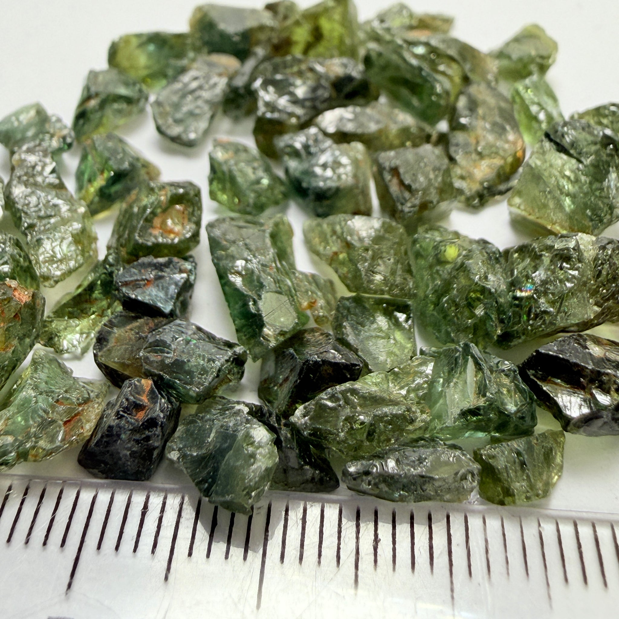 Sapphire Lot, 118.41ct, Garbatulla, Northern Kenya, Untreated Unheated, slightly included to included stones, mixed lot, facet with inclusions