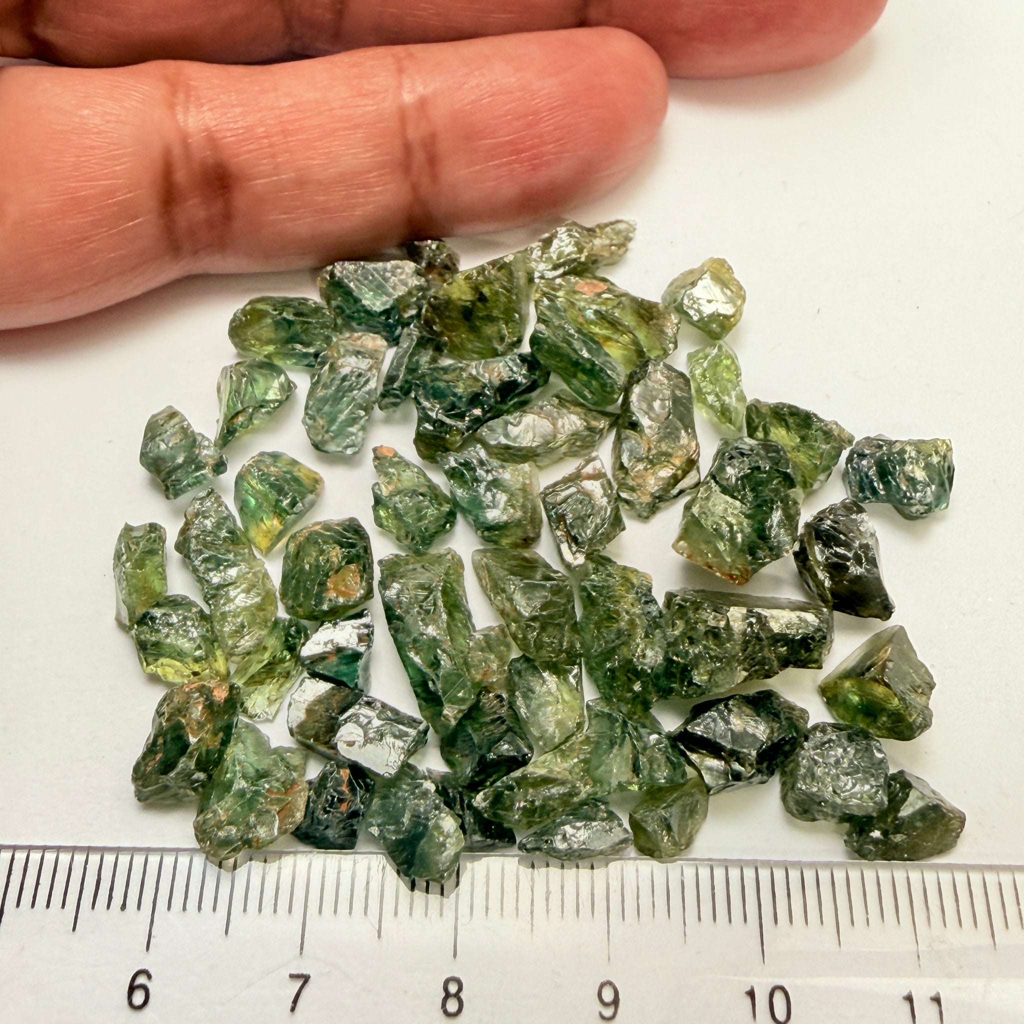 Sapphire Lot, 118.41ct, Garbatulla, Northern Kenya, Untreated Unheated, slightly included to included stones, mixed lot, facet with inclusions