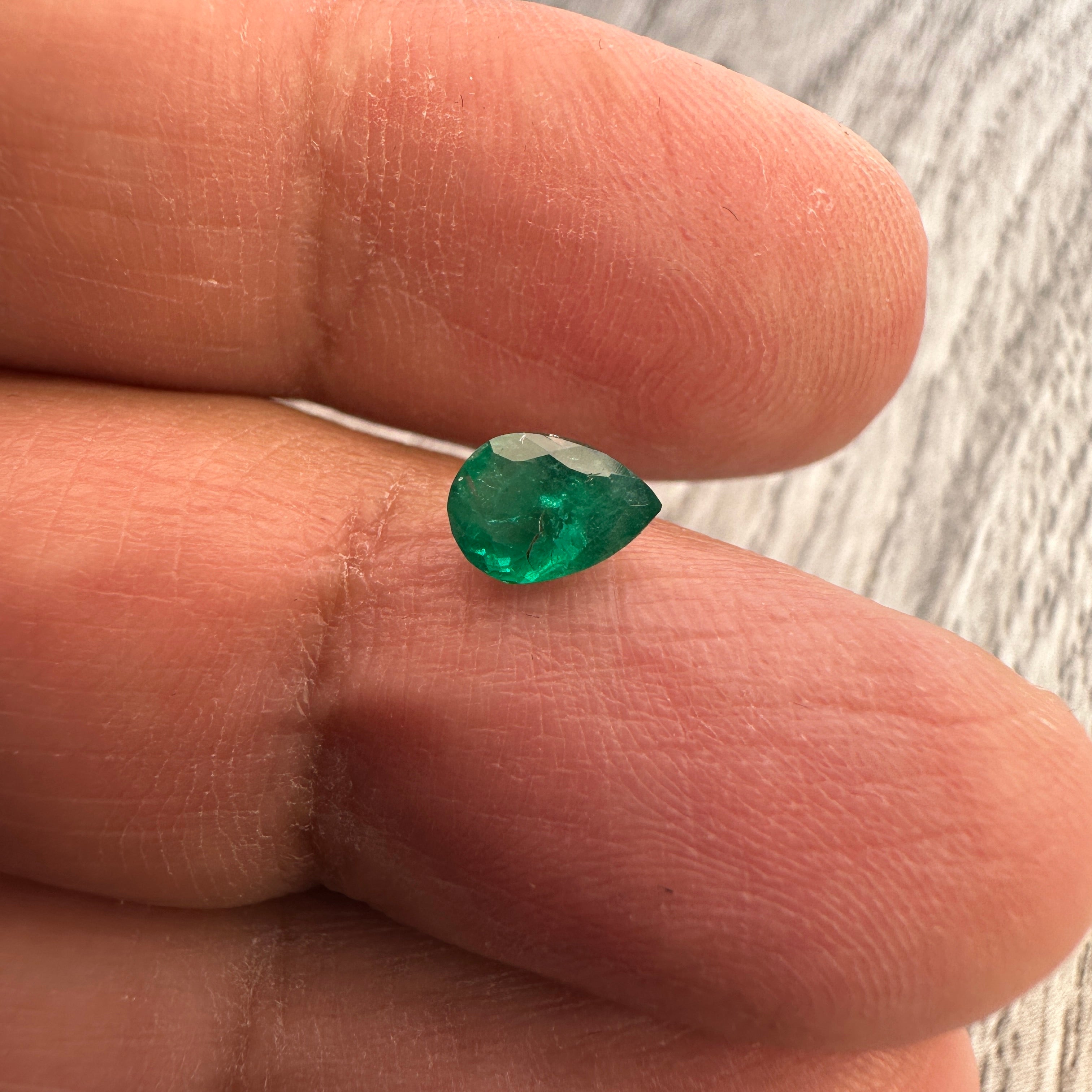 0.50ct Emerald, Tanzania, No Oil, Untreated Unheated