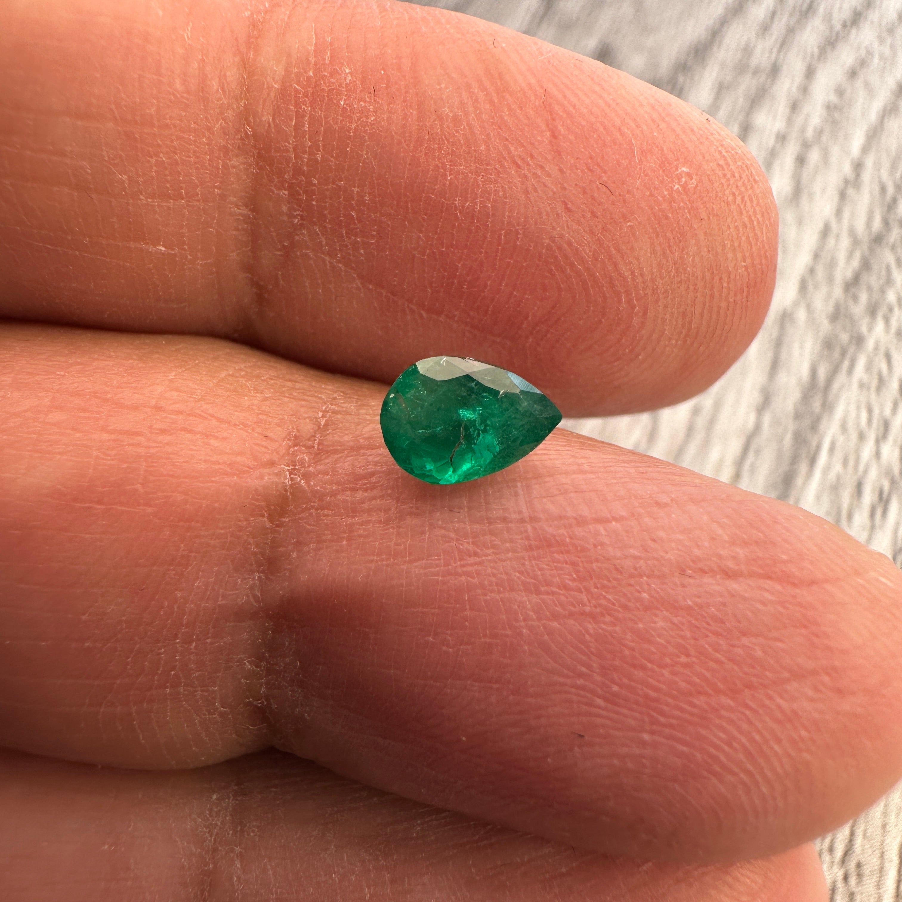 0.50ct Emerald, Tanzania, No Oil, Untreated Unheated