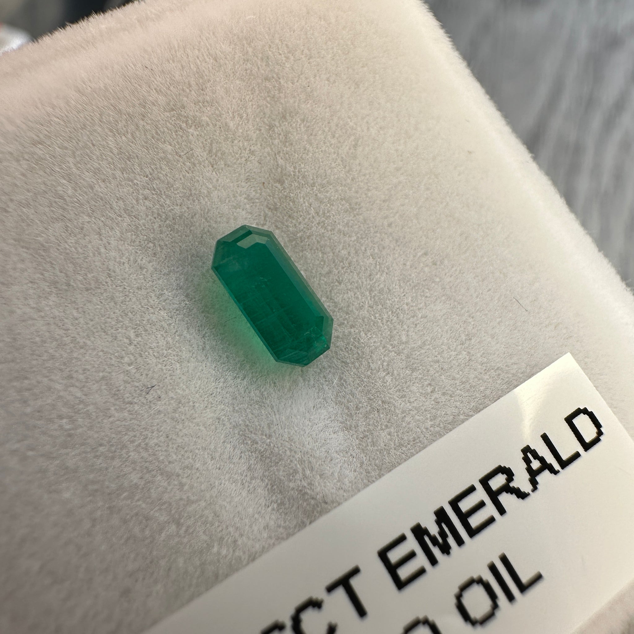 Emerald, 0.46ct, Tanzania, Untreated Unheated No Oil