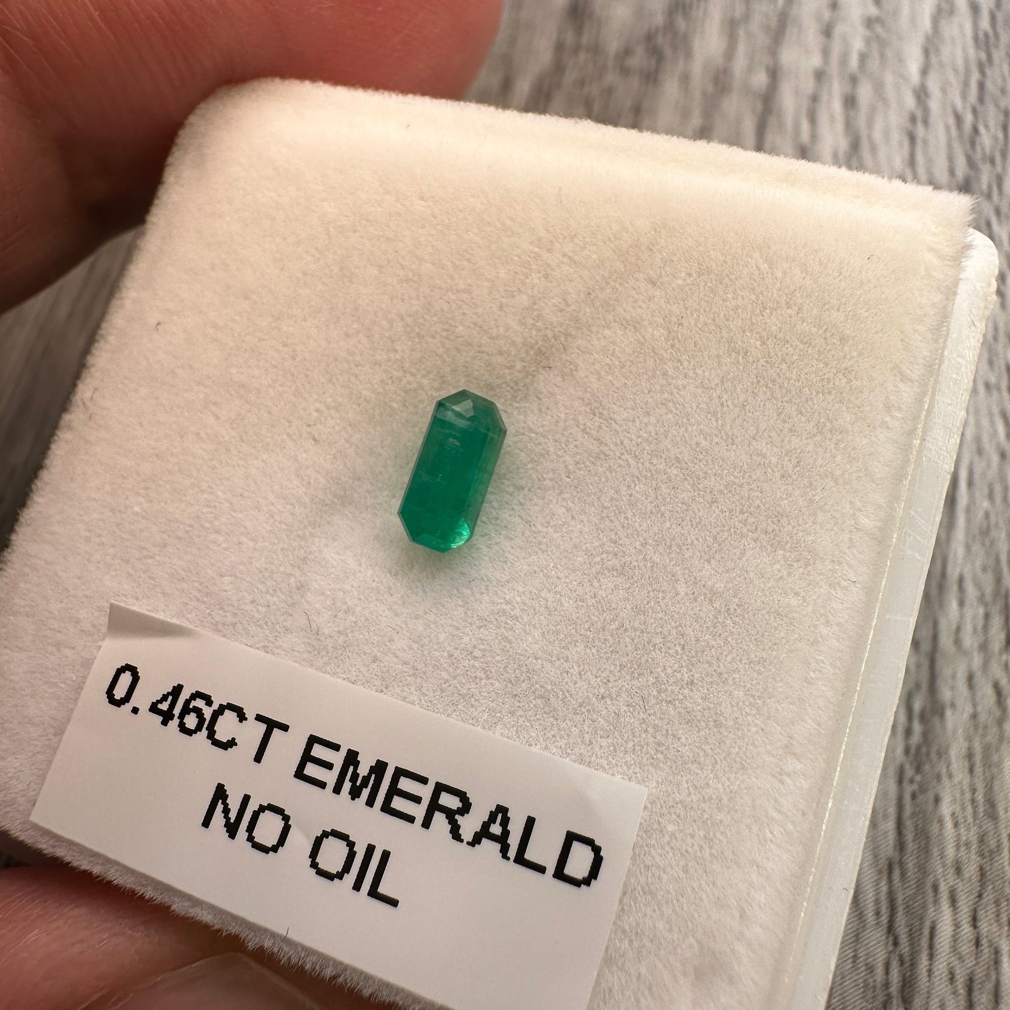 Emerald, 0.46ct, Tanzania, Untreated Unheated No Oil