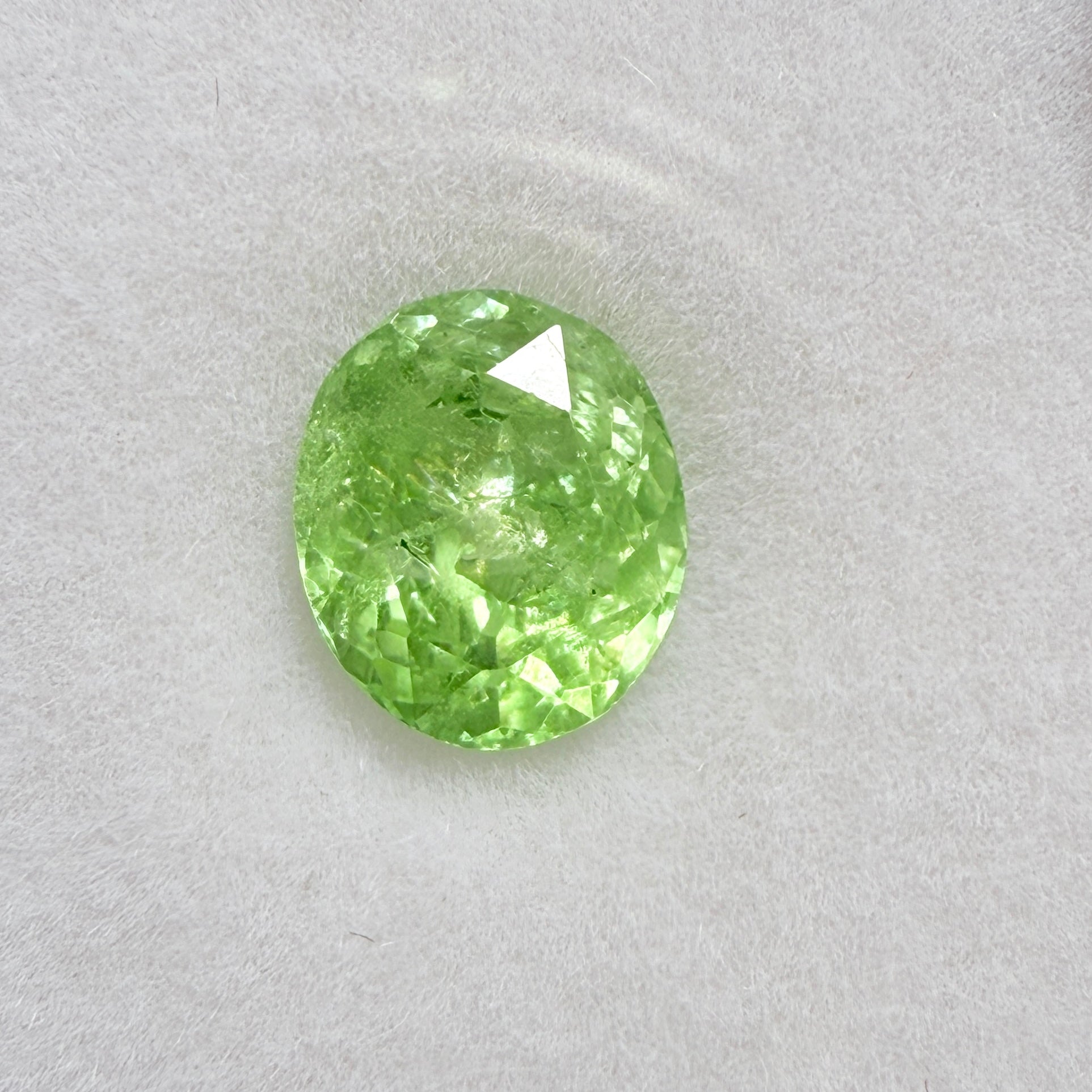 Tsavorite, 1.68ct, Tanzania, Untreated Unheated, veiled and included