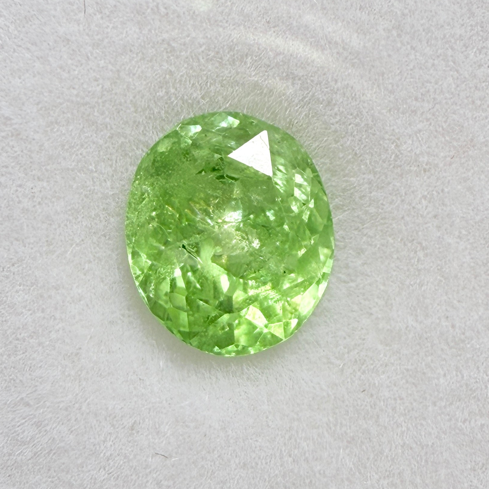 Tsavorite, 1.68ct, Tanzania, Untreated Unheated, veiled and included