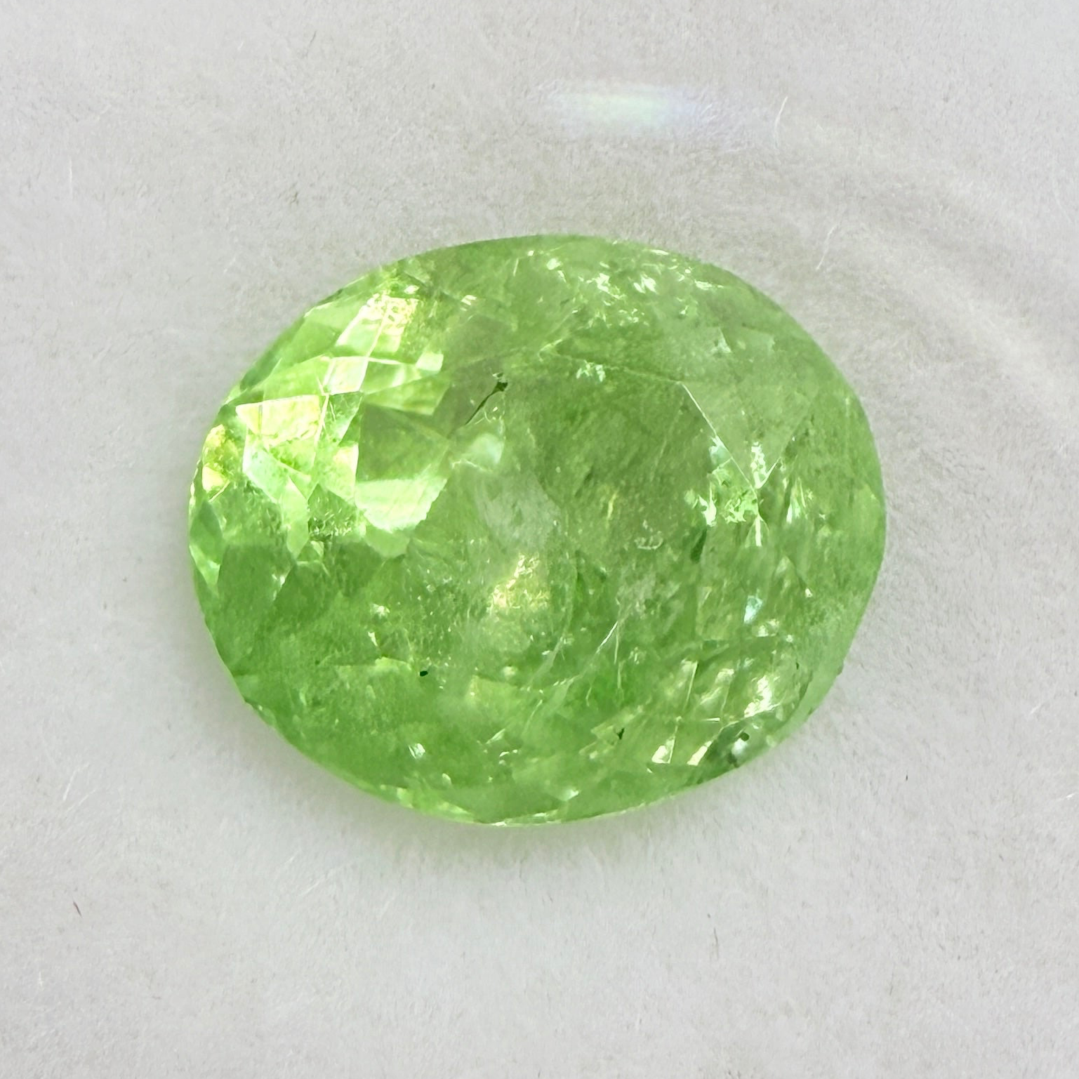 Tsavorite, 1.68ct, Tanzania, Untreated Unheated, veiled and included