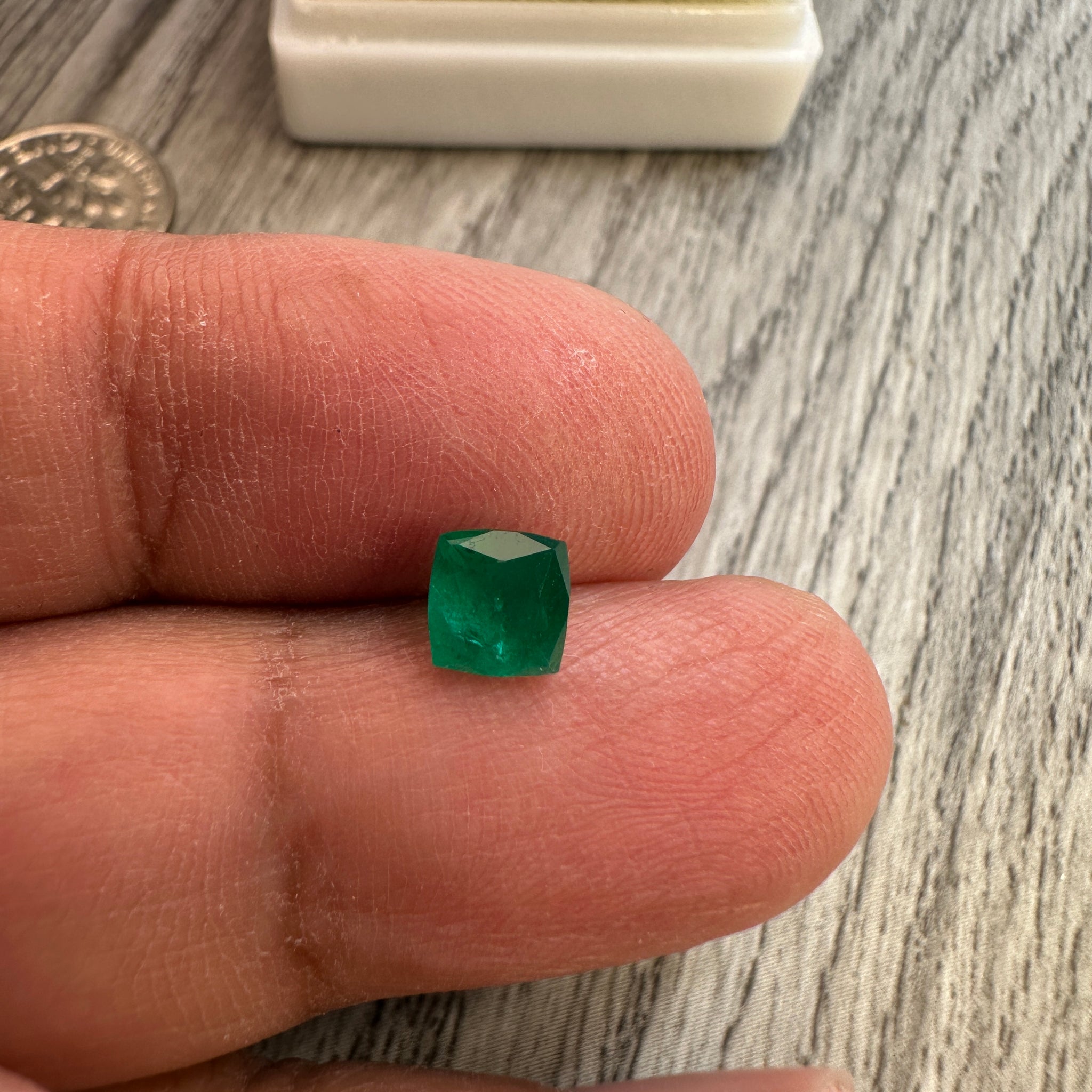 Emerald, 0.67ct, Tanzania, No Oil, Untreated Unheated.