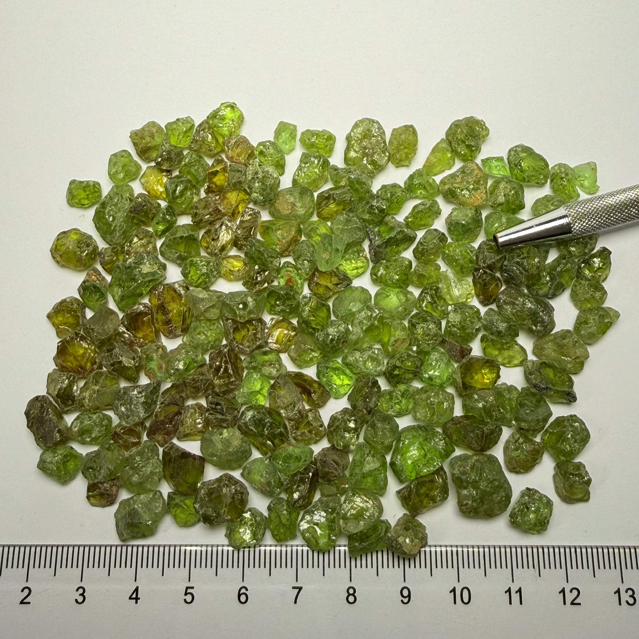 Peridot Lot, 90.00gm / 450.00ct, Tanzania, Untreated Unheated, mixed clarity lot from vvs-vs-si-included