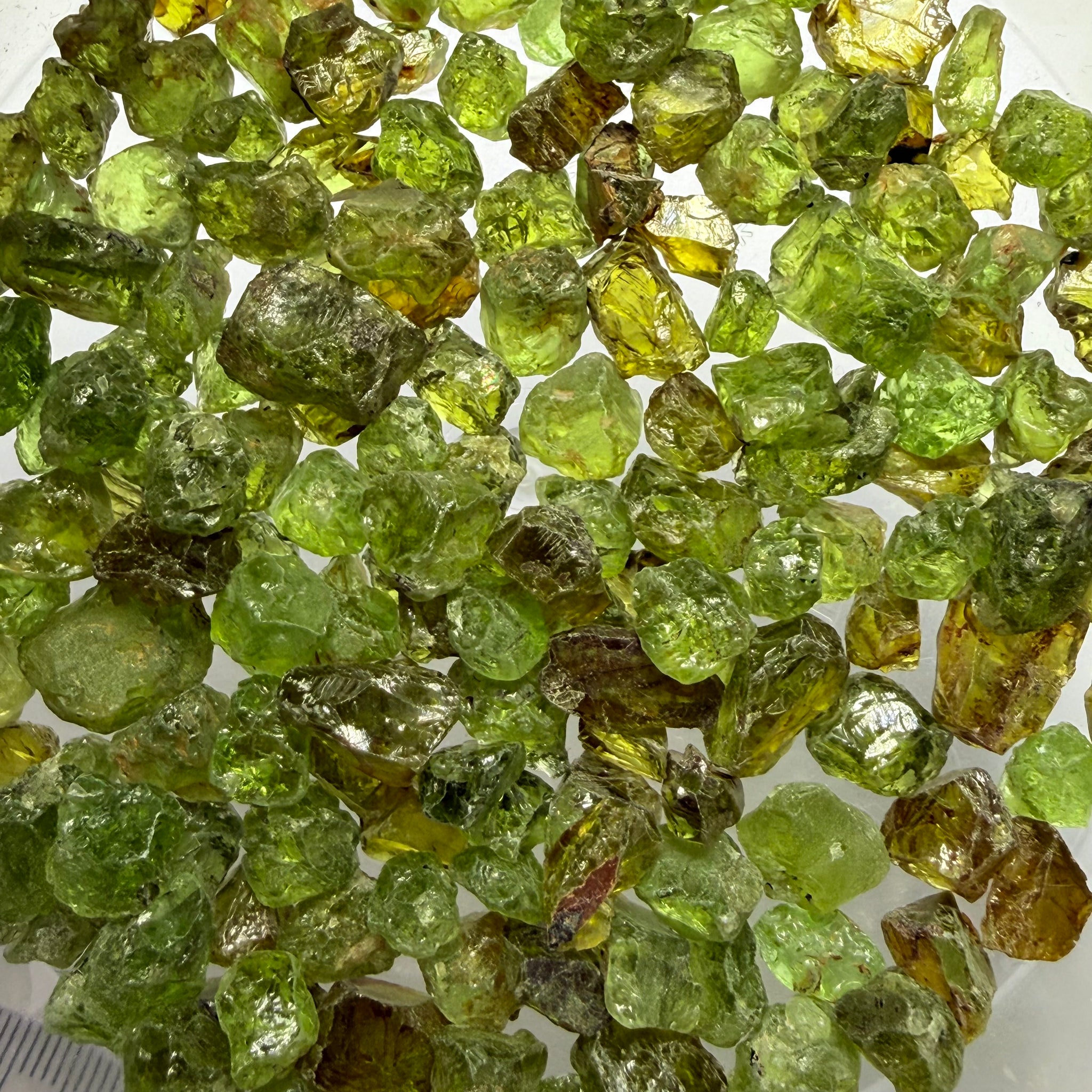 Peridot Lot, 90.00gm / 450.00ct, Tanzania, Untreated Unheated, mixed clarity lot from vvs-vs-si-included