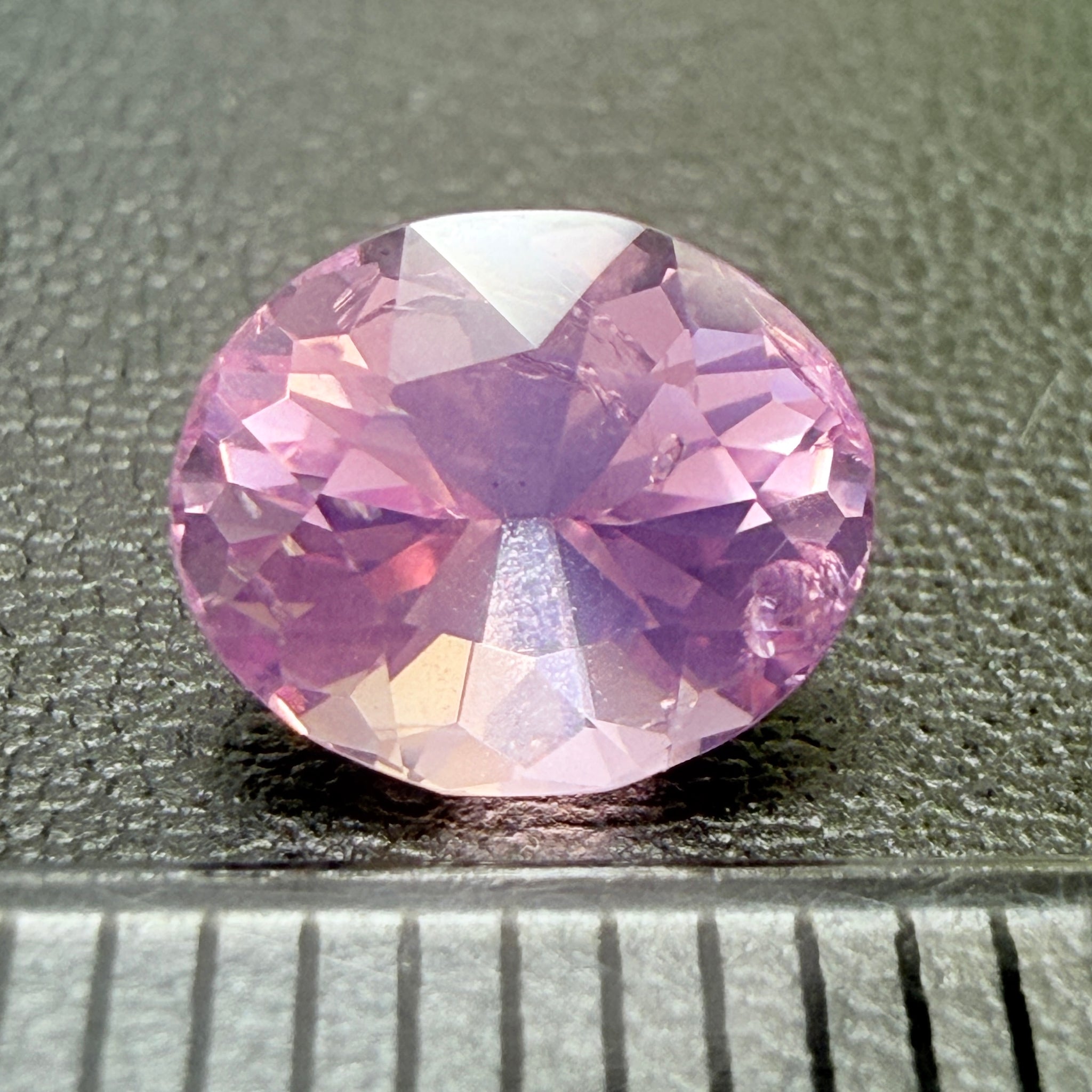 Mahenge Spinel, 1.51ct, Mahenge, Tanzania, Untreated Unheated