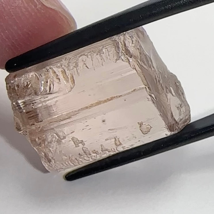 Peach Pink Scapolite, 21.31ct, Very Rare, Tanzania, Untreated Unheated, VVS-IF (flawless)