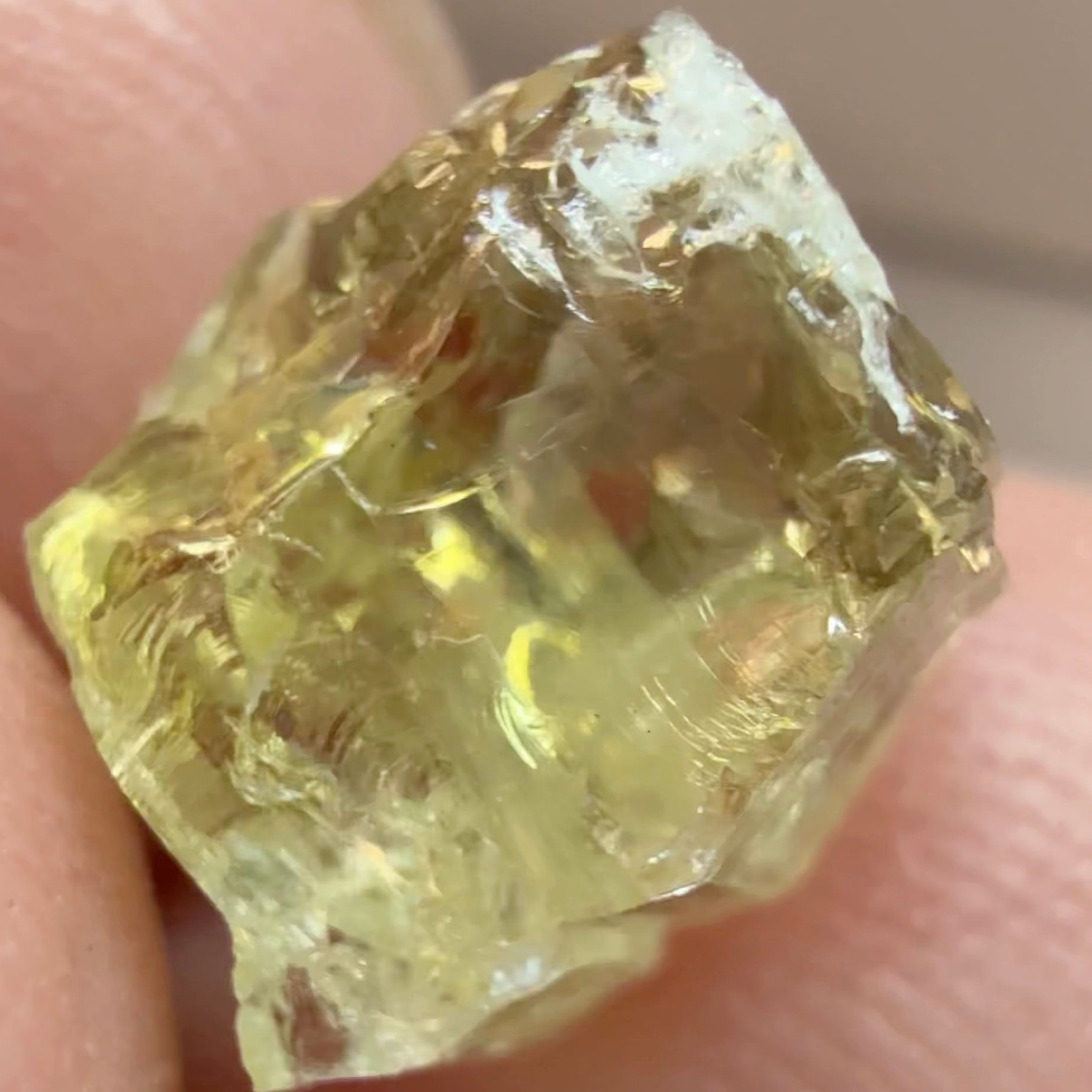 Tanzanite / Green Zoisite, 5.73ct, Tanzania, Unheated Untreated, needles and slight inclusions on the outside