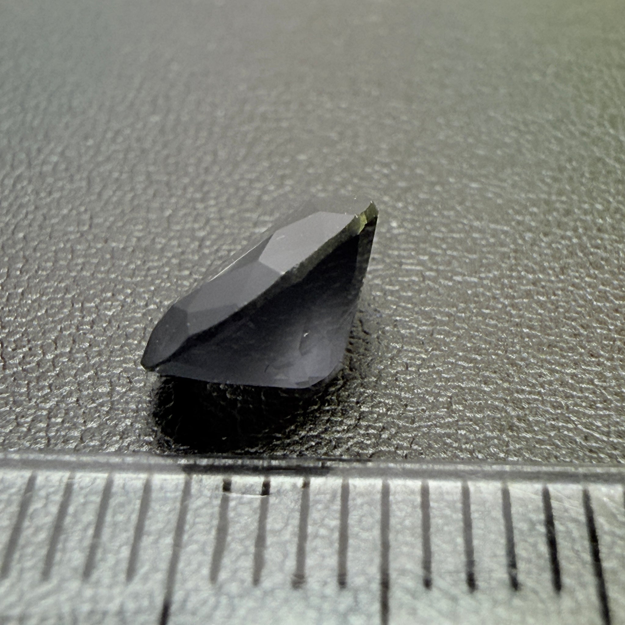 Mahenge Spinel, 1.59ct, Mahenge, Tanzania, Untreated Unheated, milky