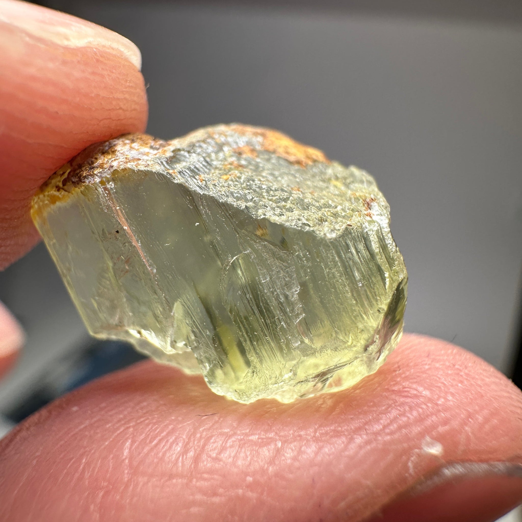 Tremolite Crystal, 13.66ct, Merelani, Tanzania, Untreated Unheated. Crack inside, the rest is vvs-if, see pic. Beautiful soft lime green colour