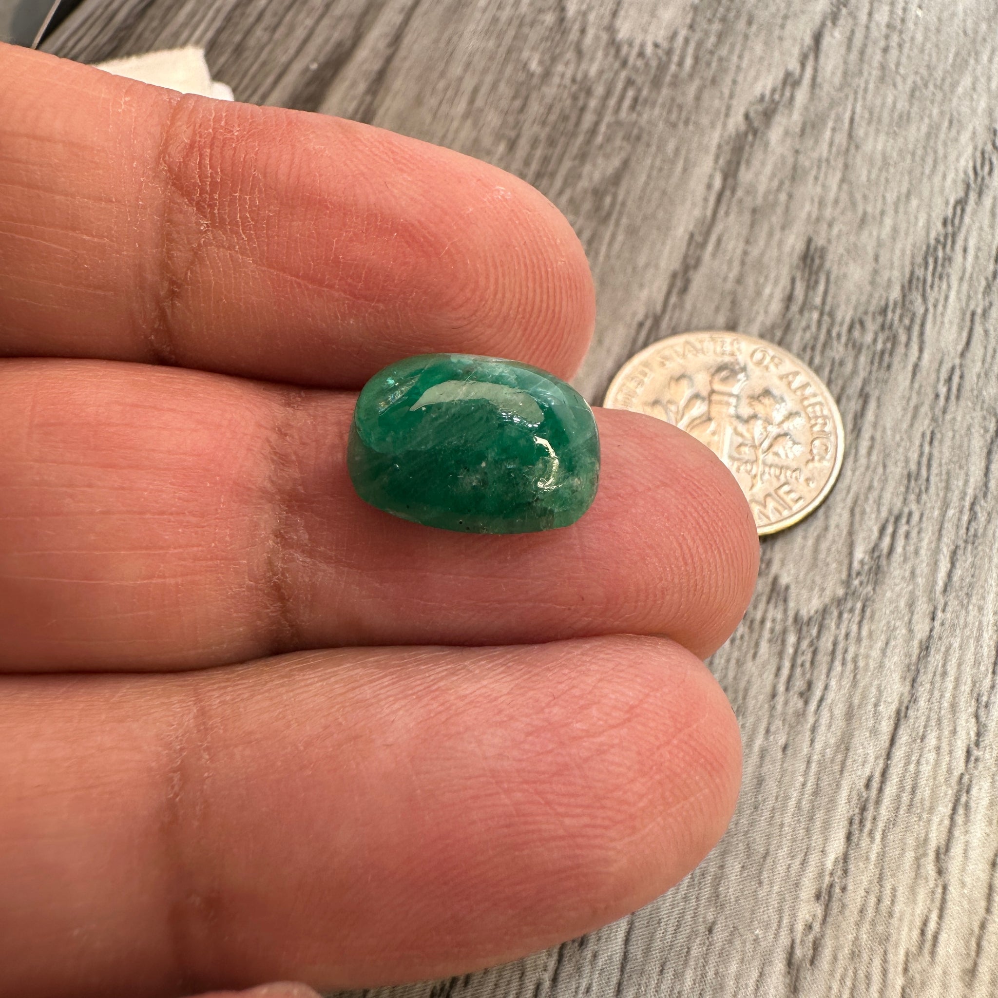 Tanzanian Emerald Cabochon, 4.97ct, NO OIL, Untreated Unheated