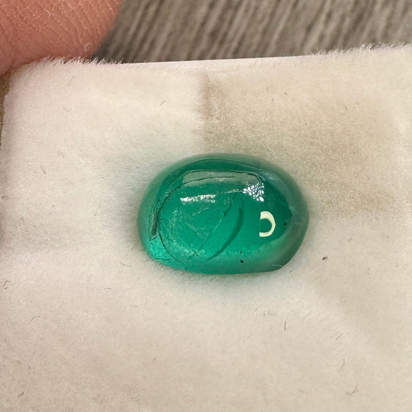 Emerald, 1.99ct, Tanzania, No Oil, Untreated Unheated. Internal fracture that would have normally been hidden with oil