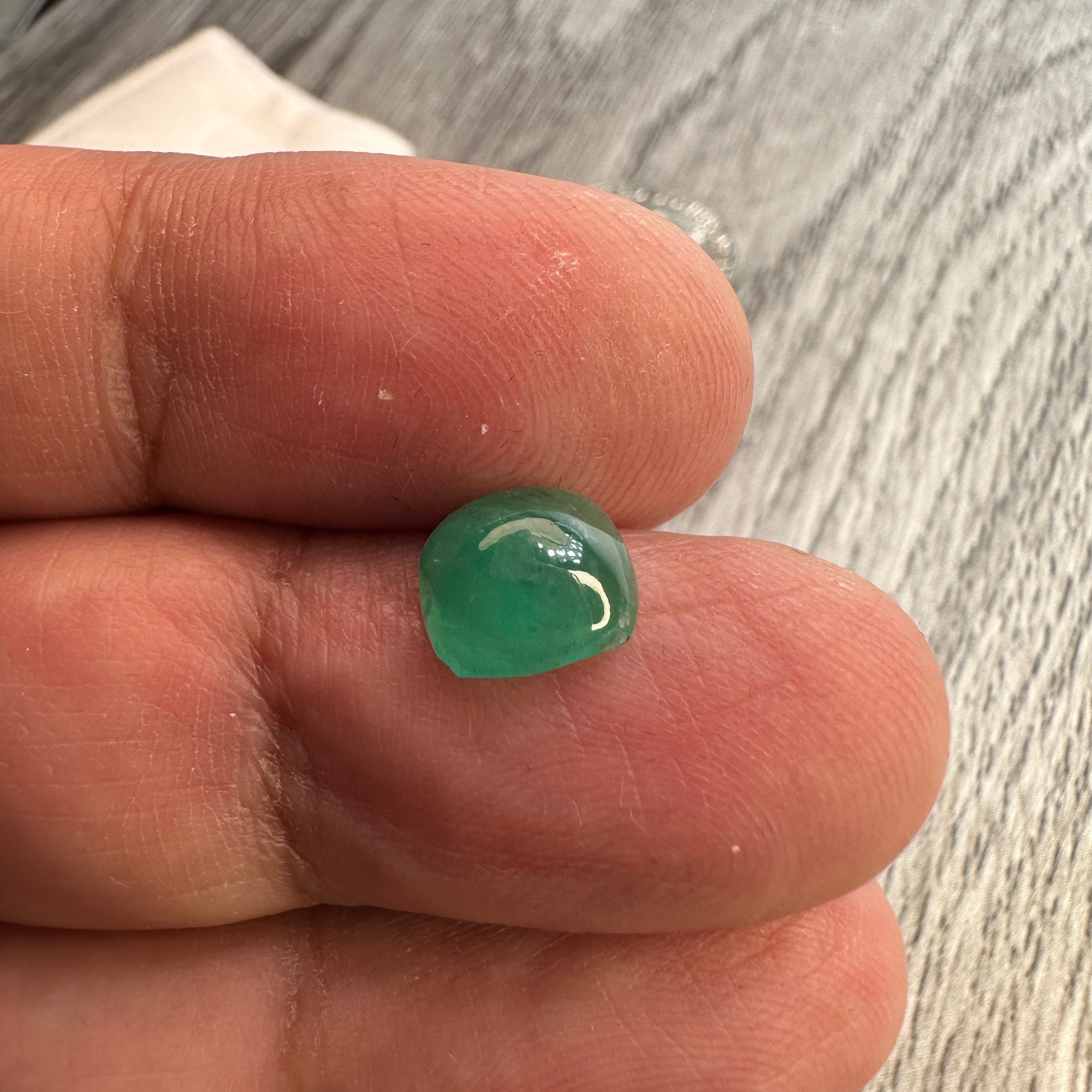 1.80ct Emerald, Tanzania, No Oil, Untreated Unheated