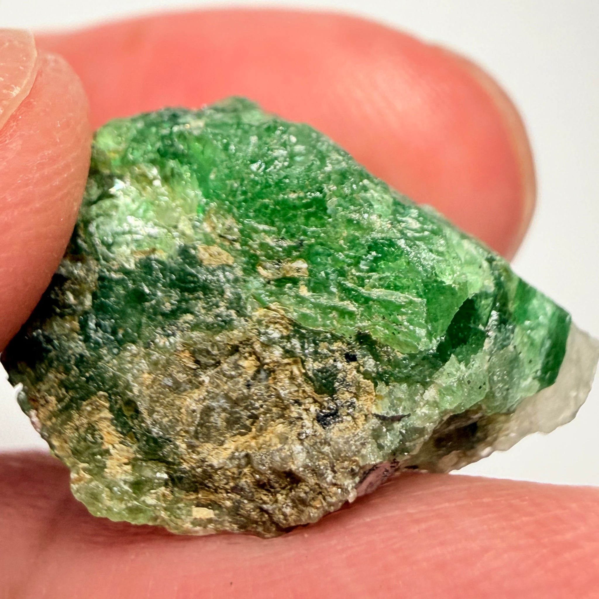Tsavorite Garnet Crystal on matrix, 23.19ct, Merelani, Tanzania, Untreated Unheated