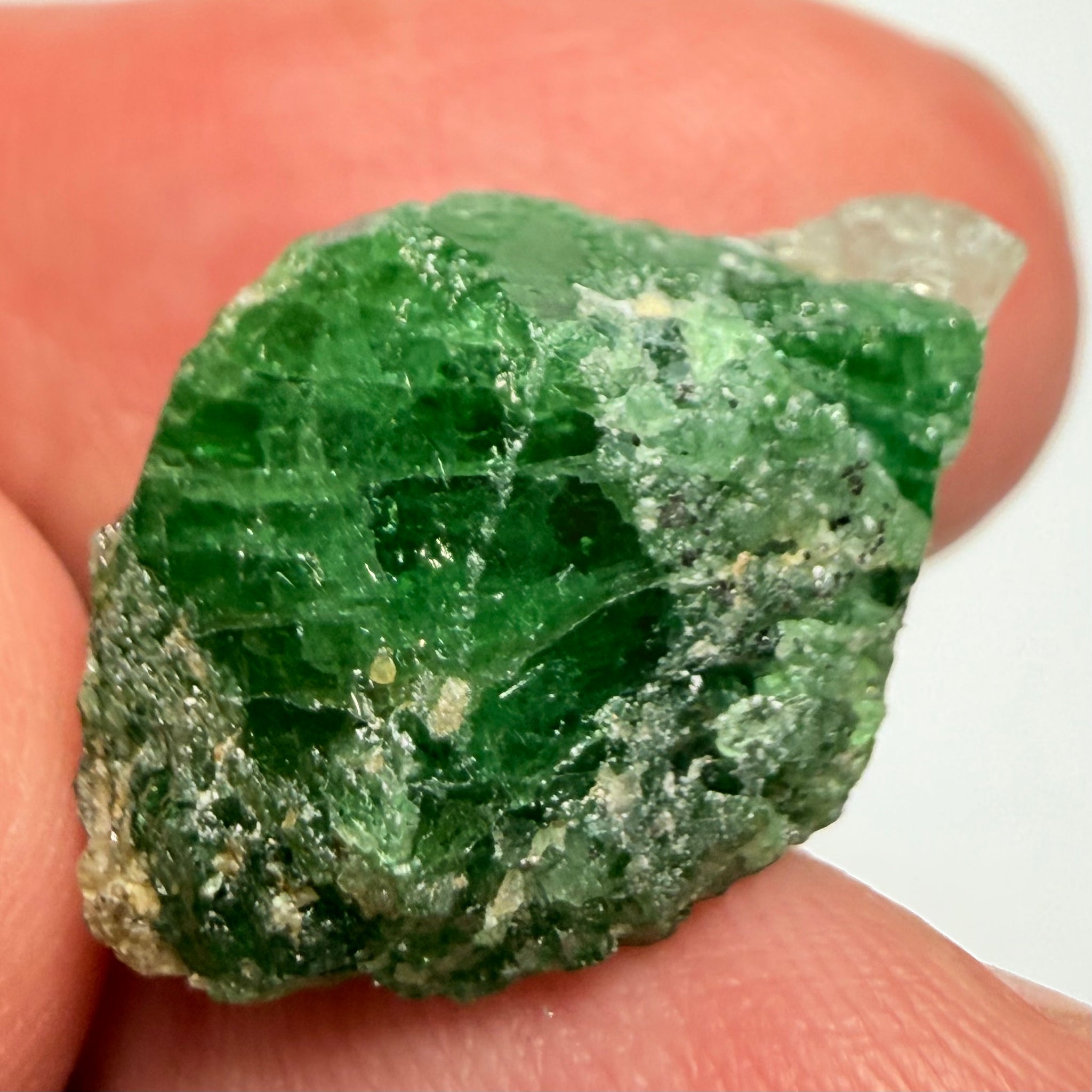 Tsavorite Garnet Crystal on matrix, 23.19ct, Merelani, Tanzania, Untreated Unheated