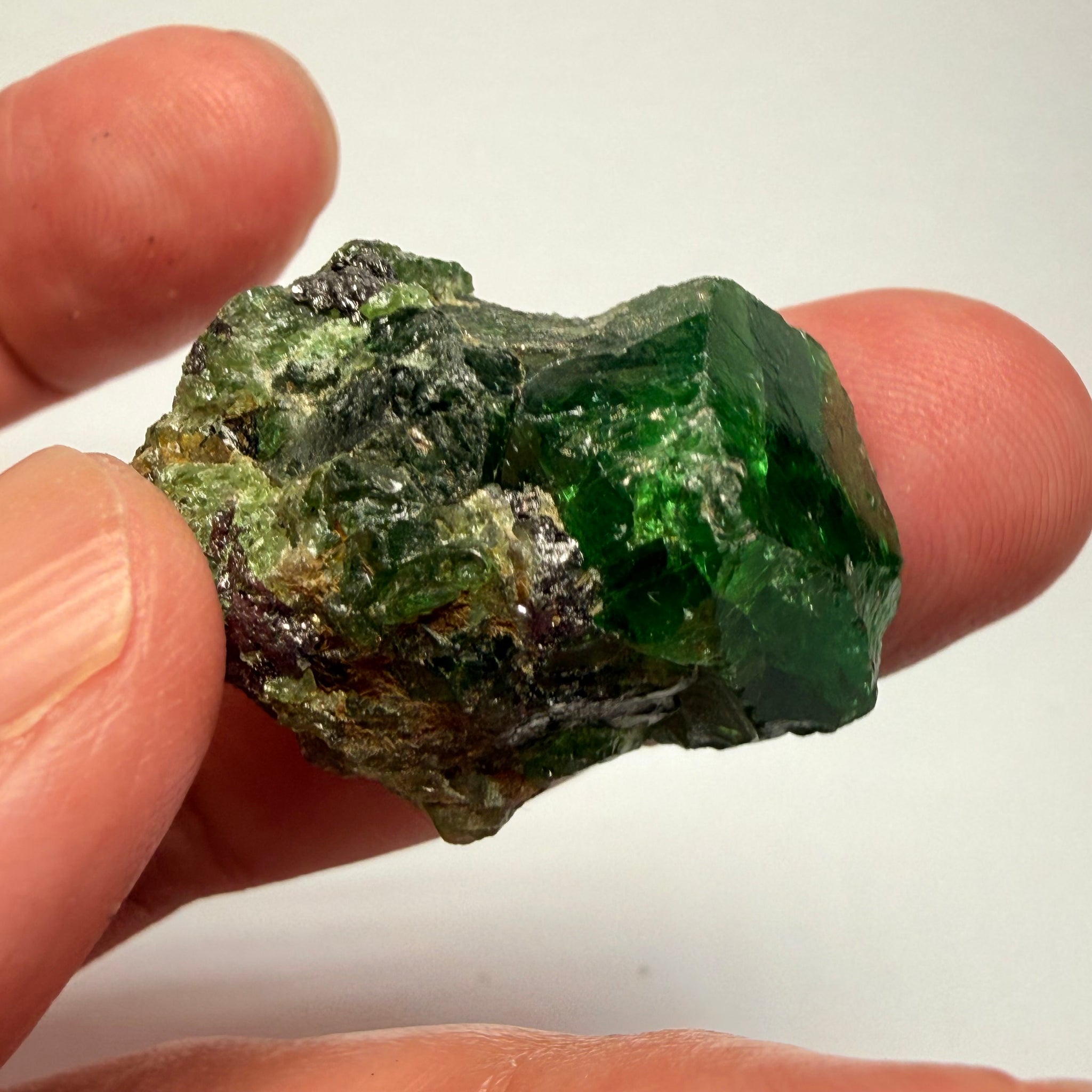 Tsavorite Garnet Crystal on matrix, 107.41ct, Merelani, Tanzania, Untreated Unheated