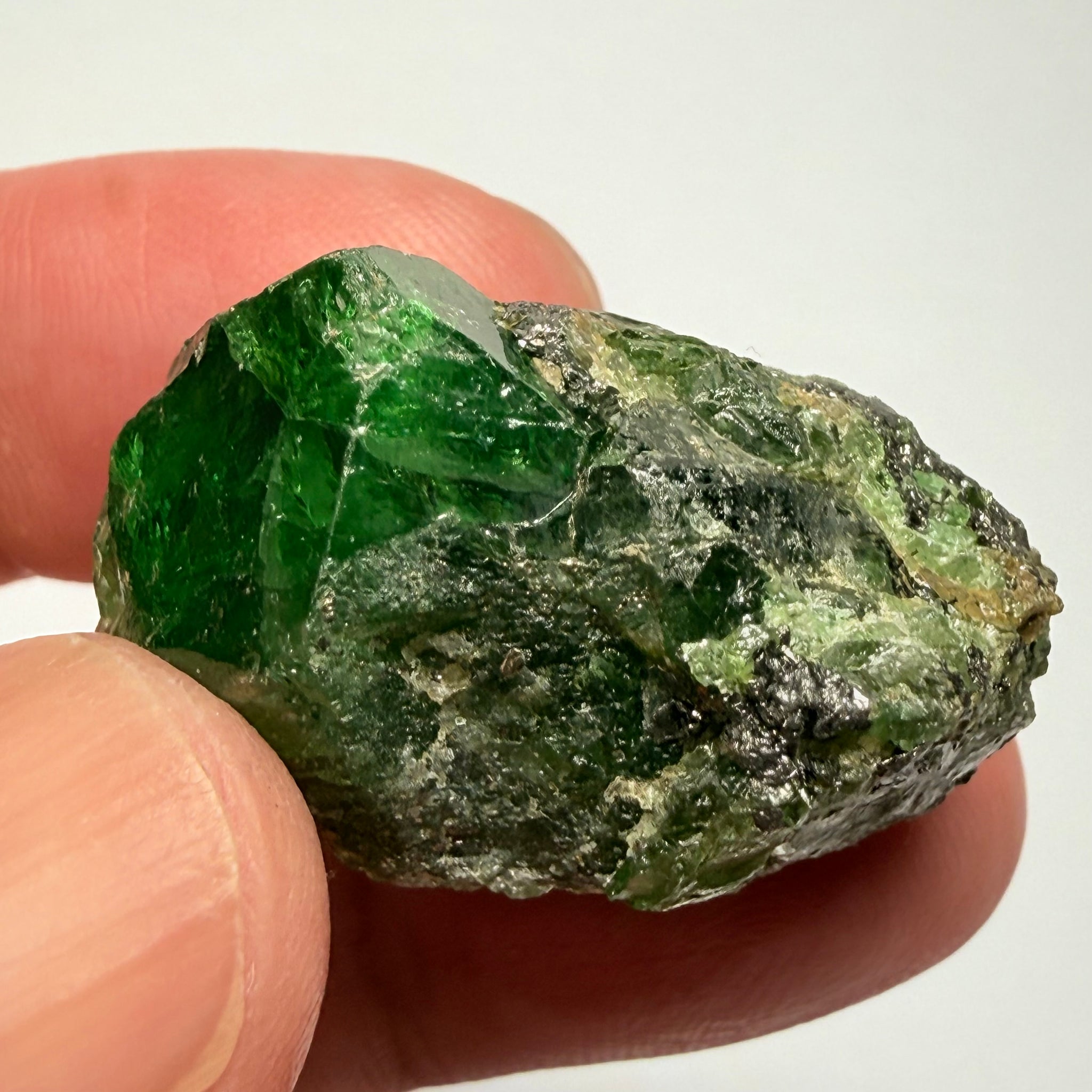 Tsavorite Garnet Crystal on matrix, 107.41ct, Merelani, Tanzania, Untreated Unheated
