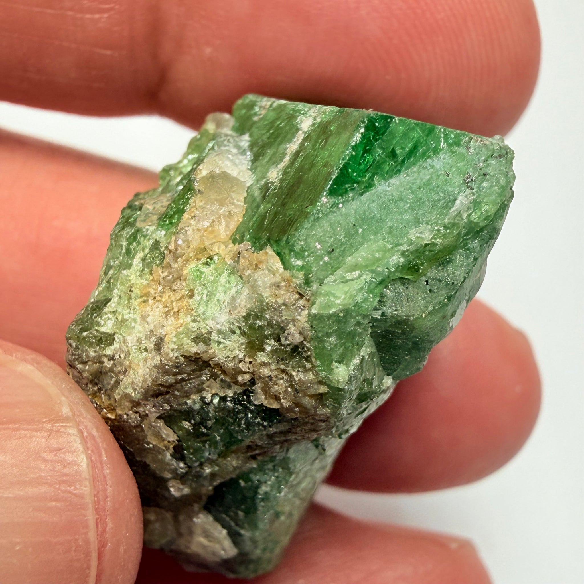 Tsavorite Garnet Crystal on matrix, 103.91ct, Merelani, Tanzania, Untreated Unheated