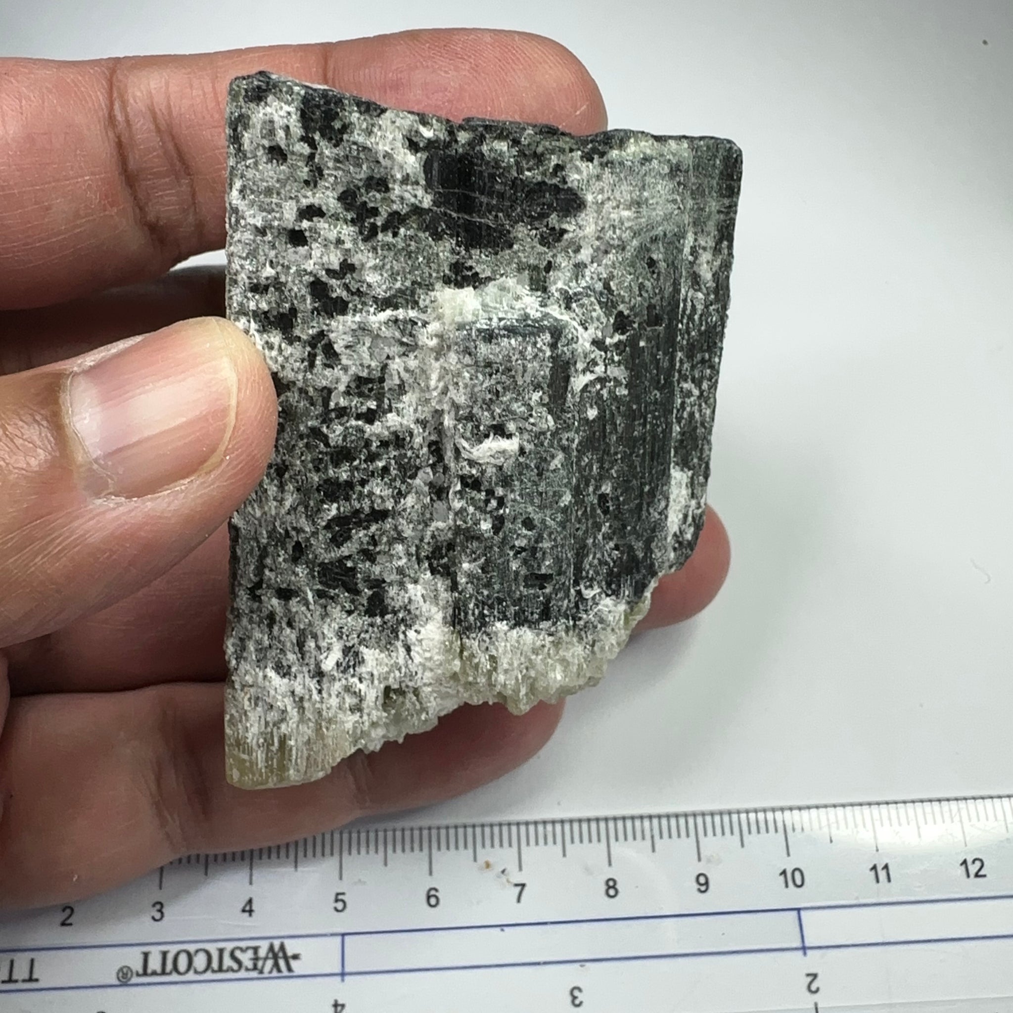 Tourmaline Crystal, 162.80gm, Tanzania.