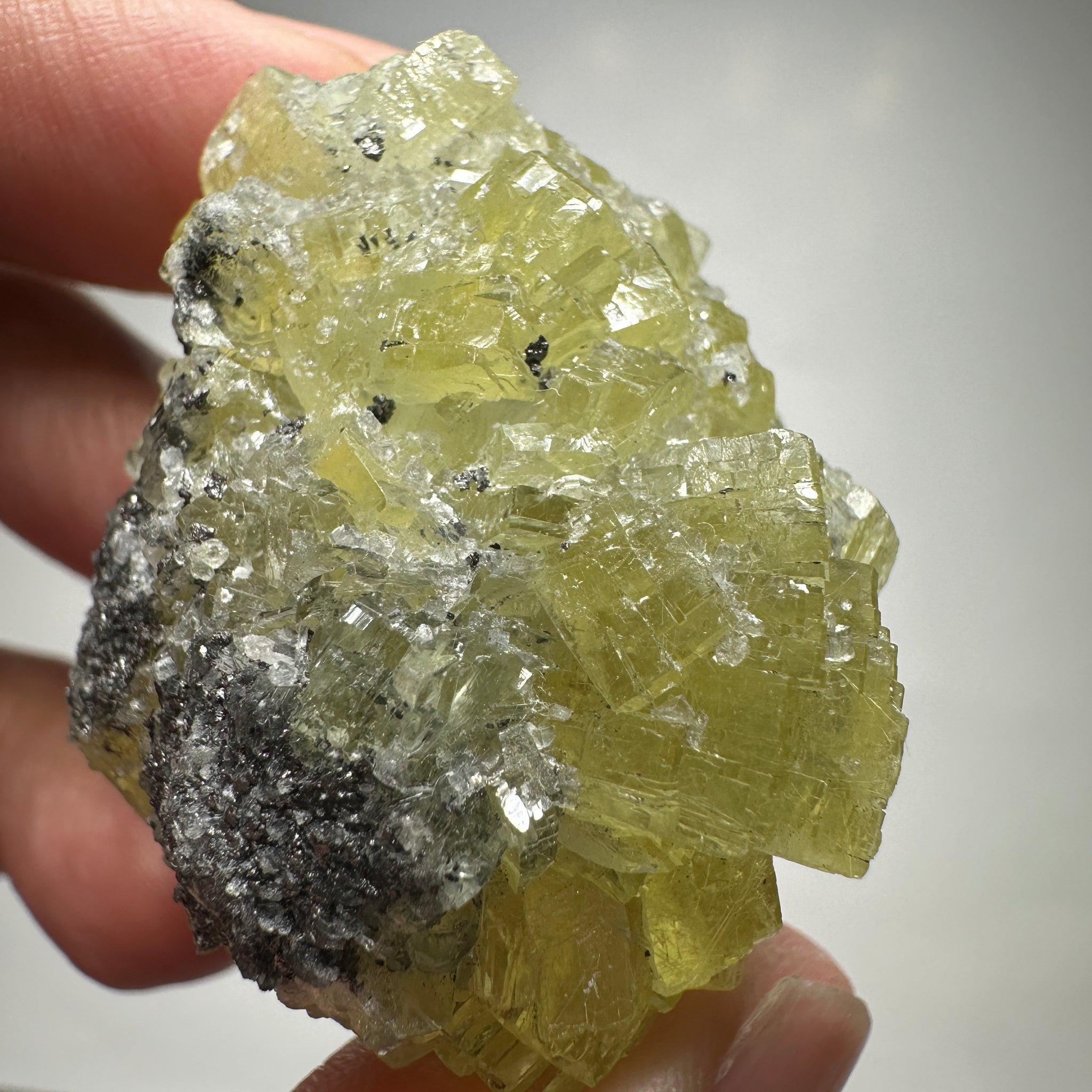 Prehinite Crystal, 288ct / 57.60gm, Merelani, Tanzania, Untreated Unheated. 43.5mm x 32.5mm x 34.5mm