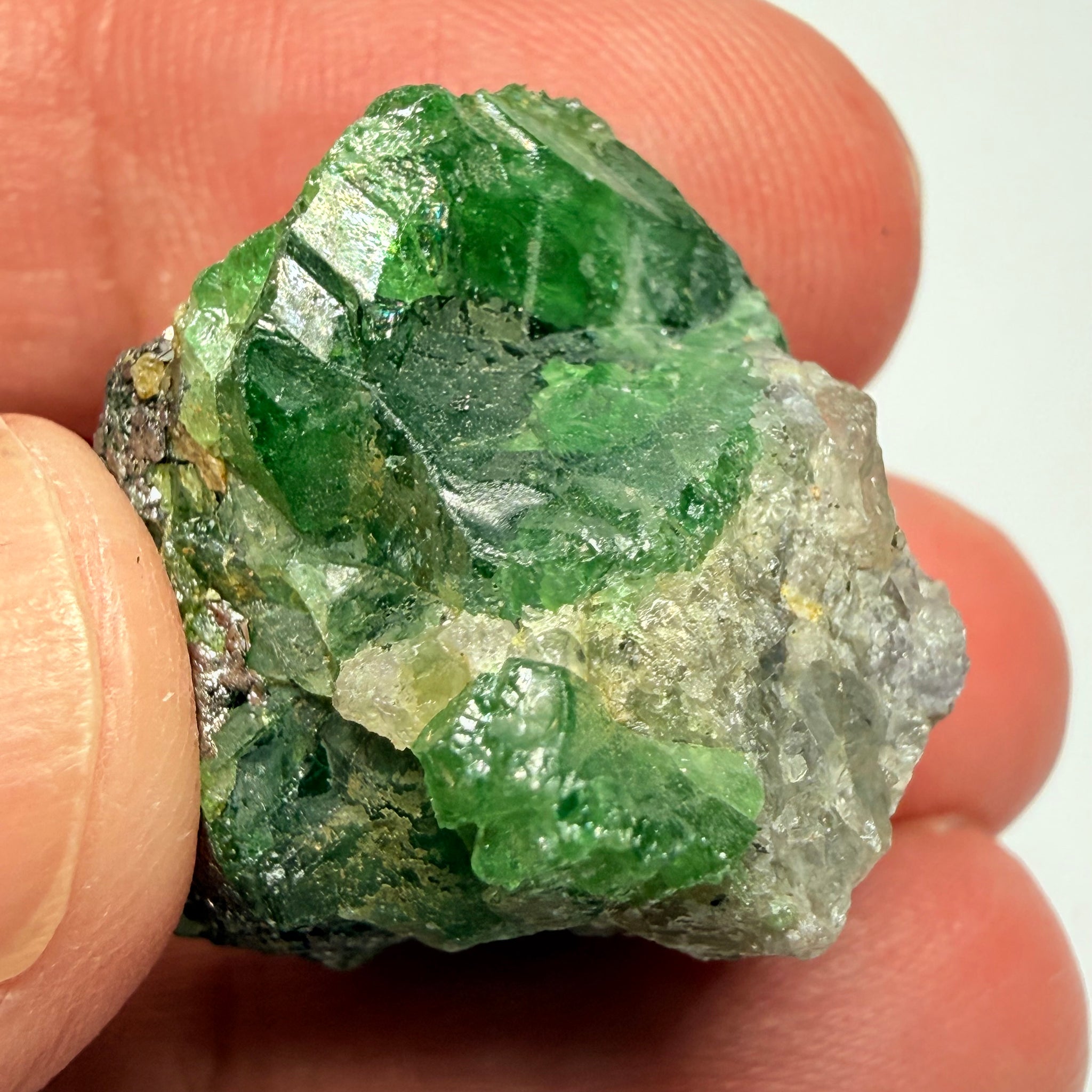 Tsavorite Garnet Crystal with a little bit of Tanzanite, on matrix, 72.31ct, Merelani, Tanzania, Untreated Unheated